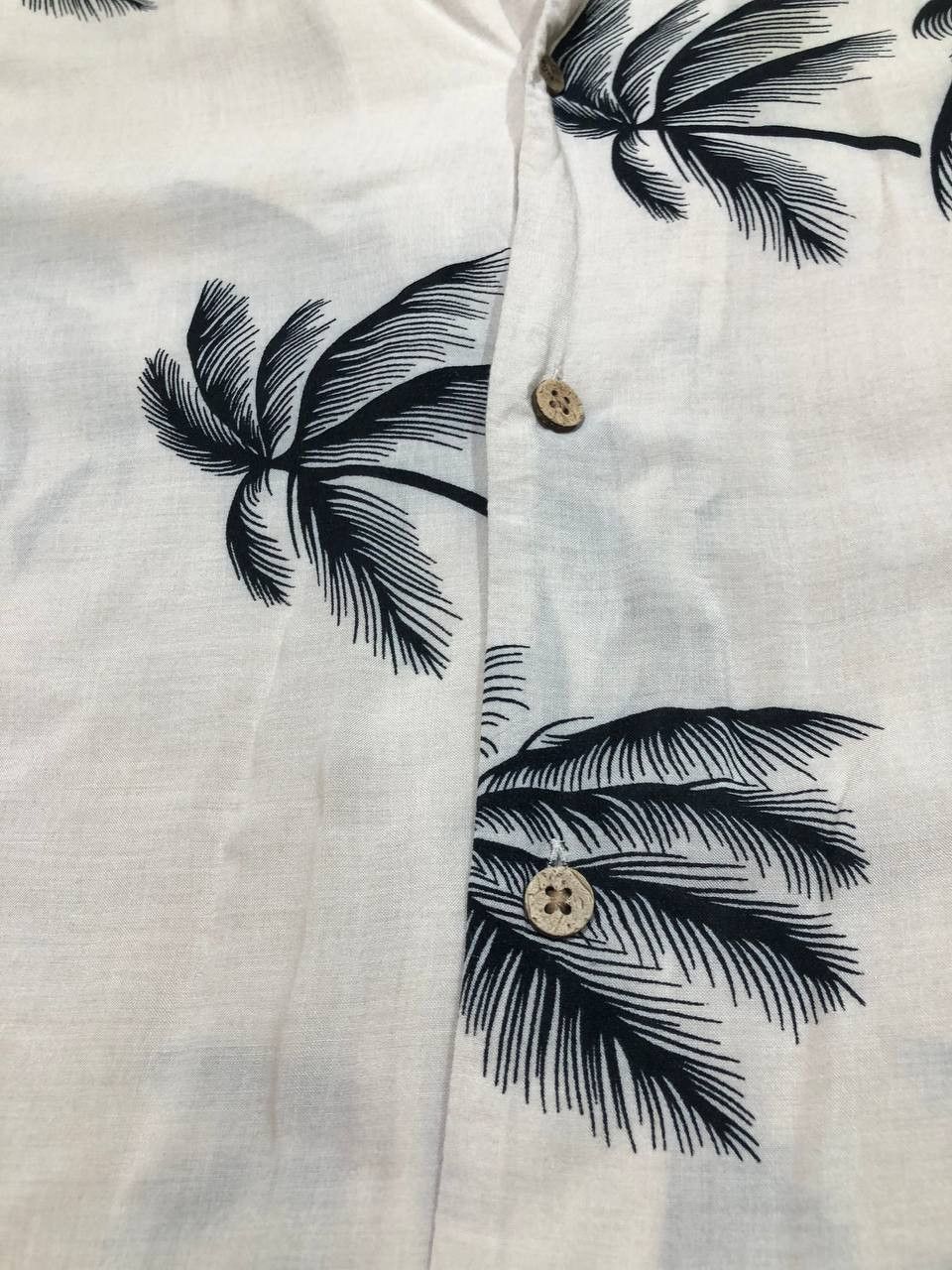 Allsaints Allsaints hawaii style Shirt Y2K Vintage streetwear size S Size US S / EU 44-46 / 1 - 13 Thumbnail