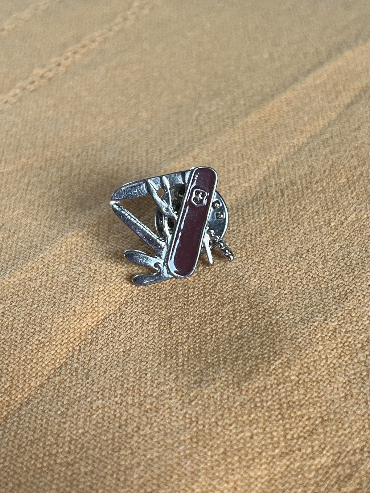 Vintage Swiss knife vintage pin (rare) Size ONE SIZE - 1 Thumbnail