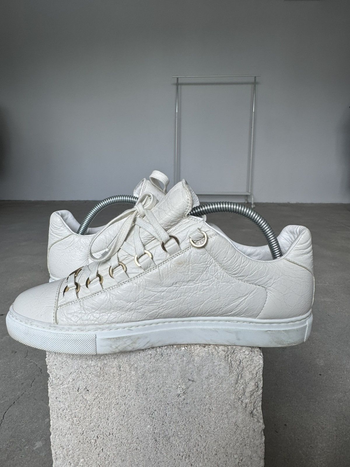 Balenciaga Balenciaga Arena Low Top Leather Sneakers Size US 7 / EU 40 - 13 Thumbnail
