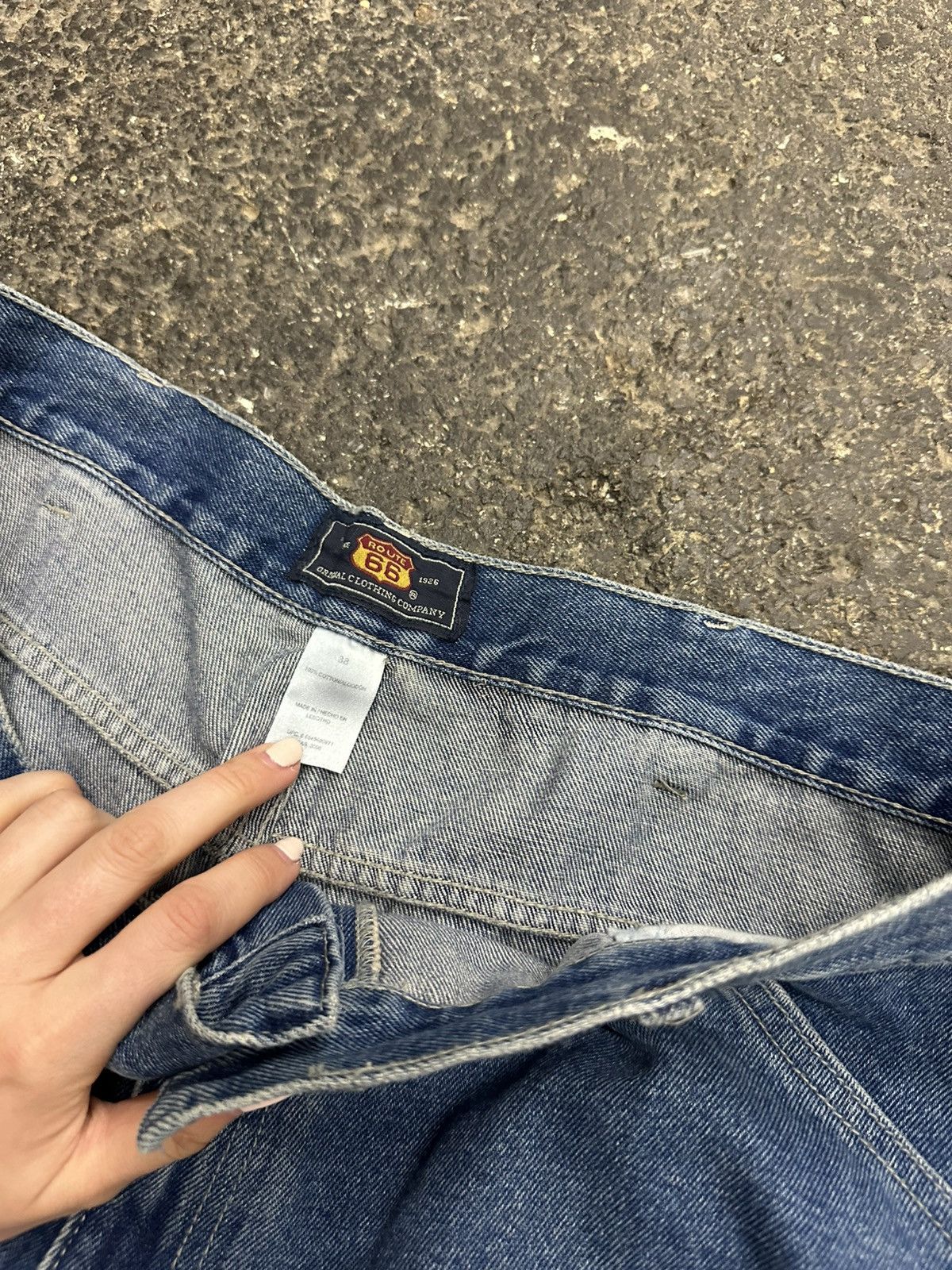 Vintage Y2K Route 66 cargo jorts Size US 36 / EU 52 - 2 Thumbnail