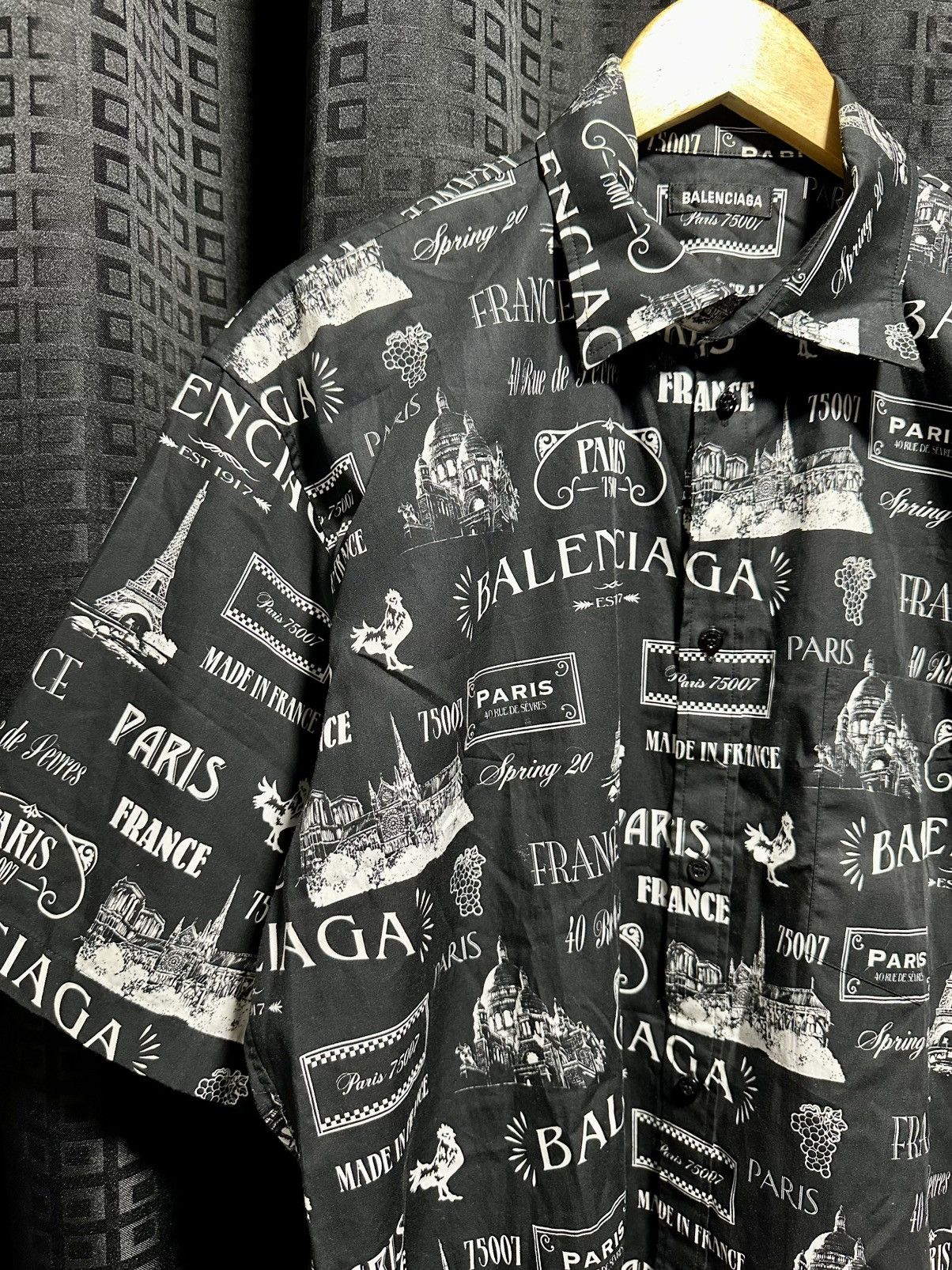 Balenciaga Balenciaga all over print polo Size US XL / EU 56 / 4 - 4 Thumbnail