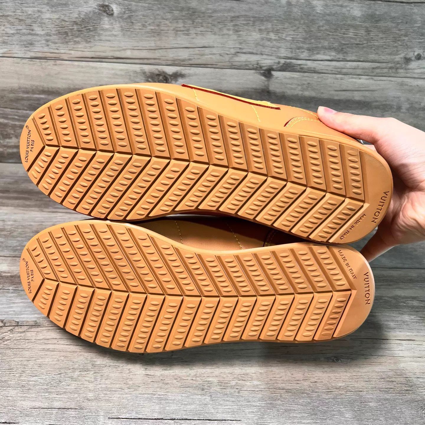 Louis Vuitton LV Bread Sneaker Tan & Khaki UK8 / 42 98 New Size US 9 / EU 42 - 6 Thumbnail