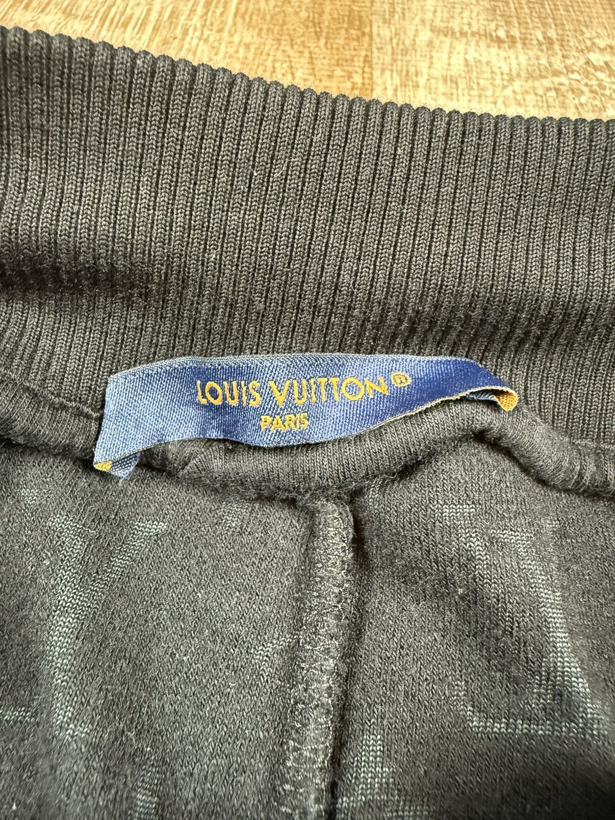 Louis Vuitton Louis Vuitton Damier French Terry Sweatshorts Size US 29 - 3 Thumbnail