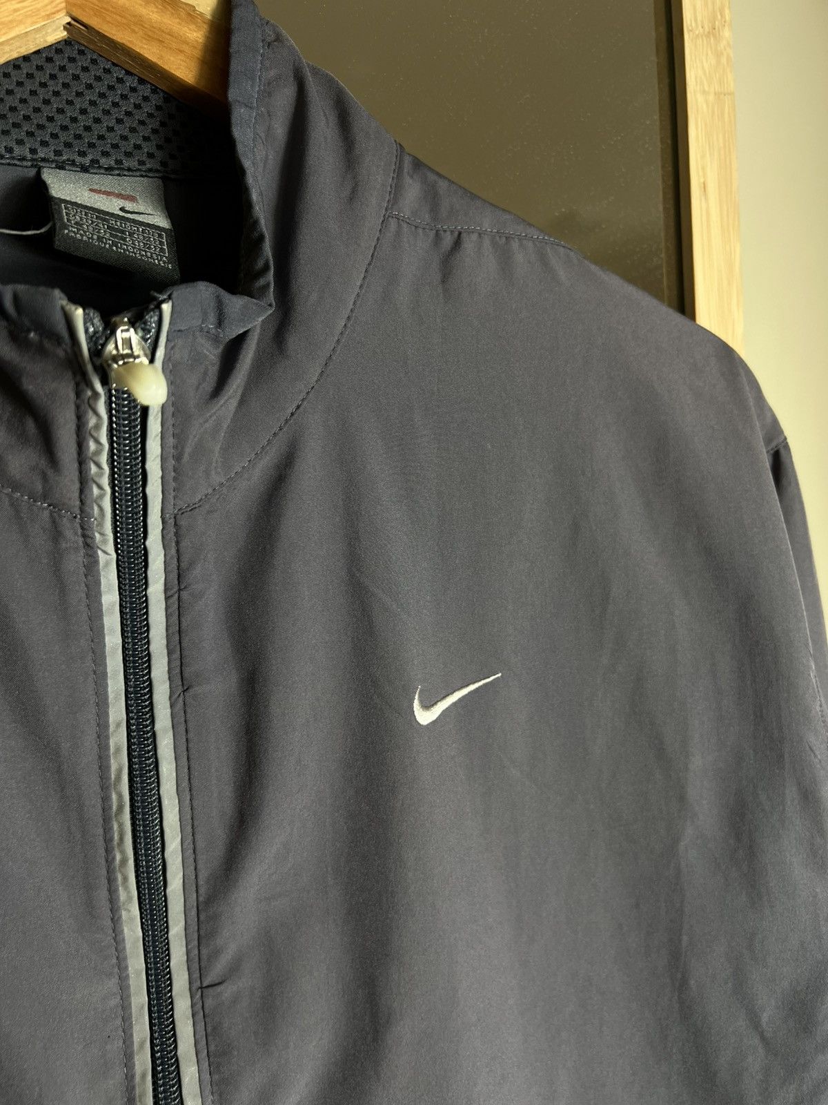 Nike Nike Vintage Track Jacket Nylon 90s Y2K Size M Size US M / EU 48-50 / 2 - 5 Thumbnail