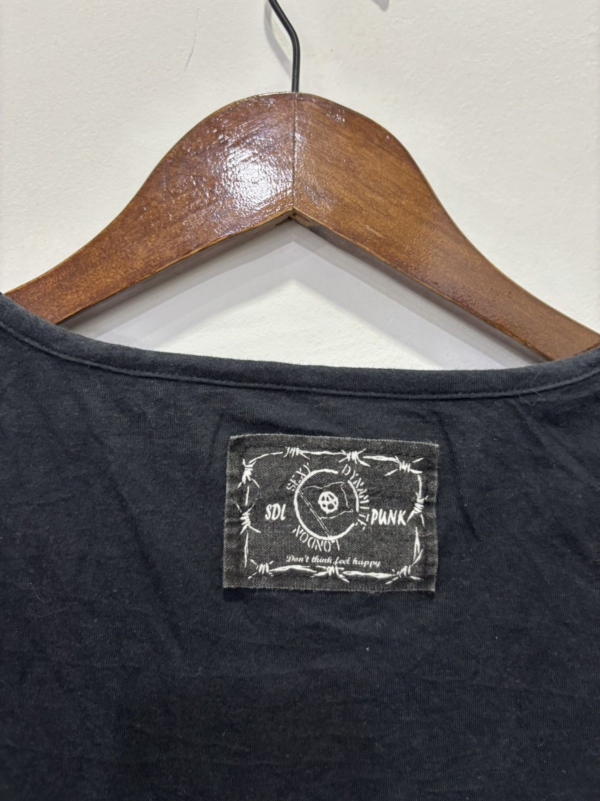 Vintage Sexy Dynamite London Action For Freedom Tshirt Size US S / EU 44-46 / 1 - 3 Thumbnail