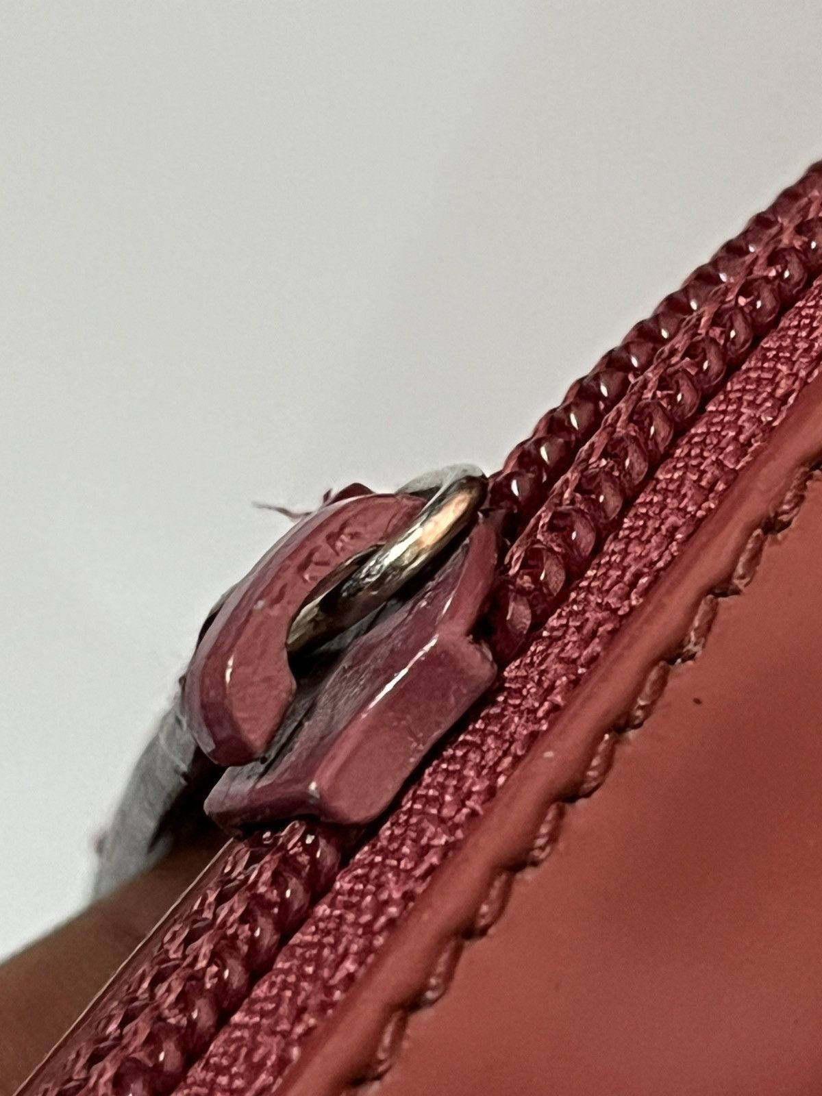 Gucci Gucci - Tom Ford G logo vintage shoulder bag Size ONE SIZE - 13 Thumbnail