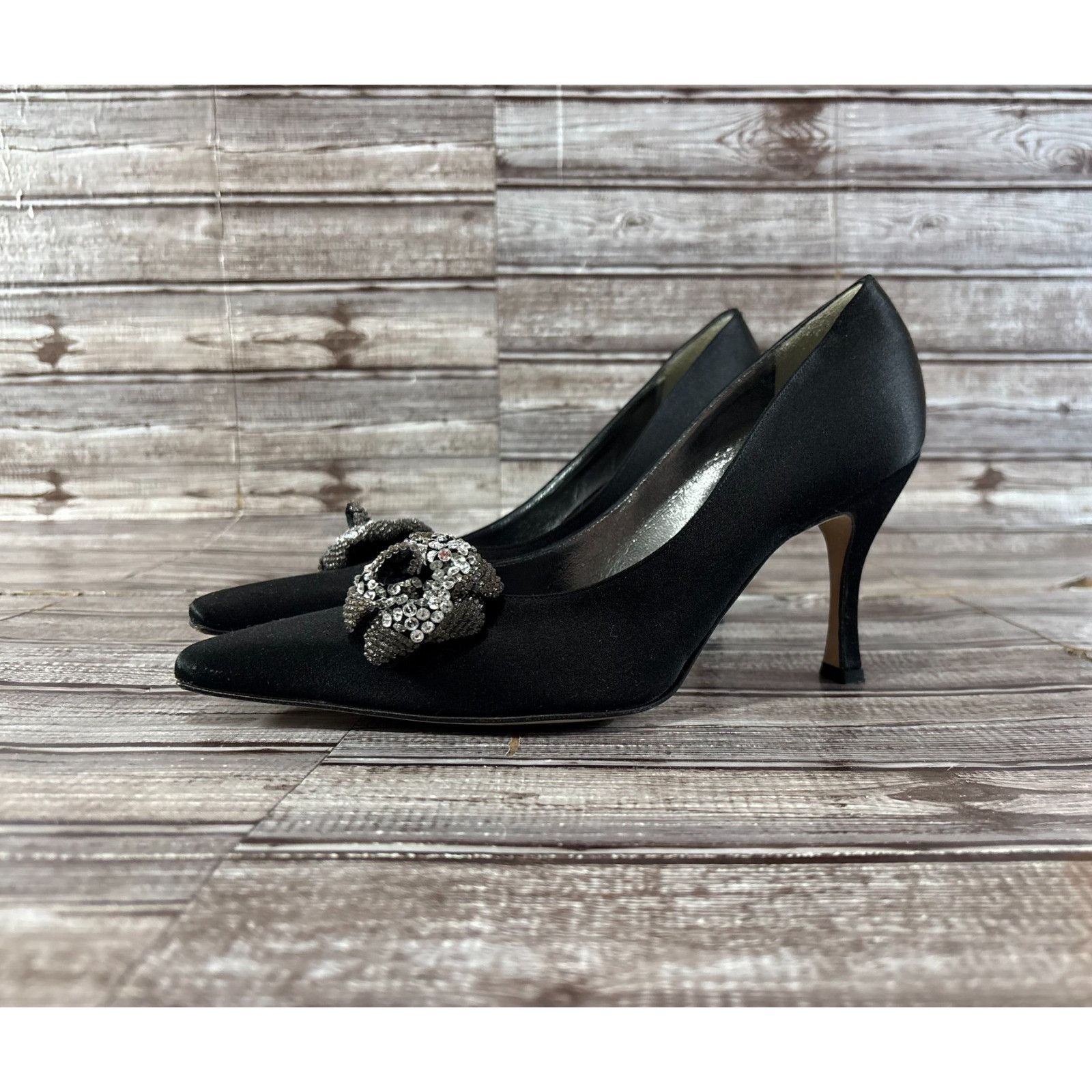Rene Caovilla Satin crystal applique Heels shoes size 10 col