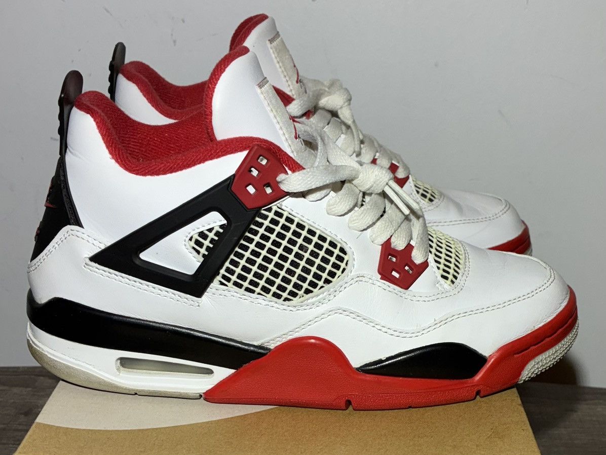 Jordan Brand Size 6.5Y - Air Jordan 4 Retro Fire Red (2020) (GS) Size US 6.5 / EU 39-40 - 1 Thumbnail