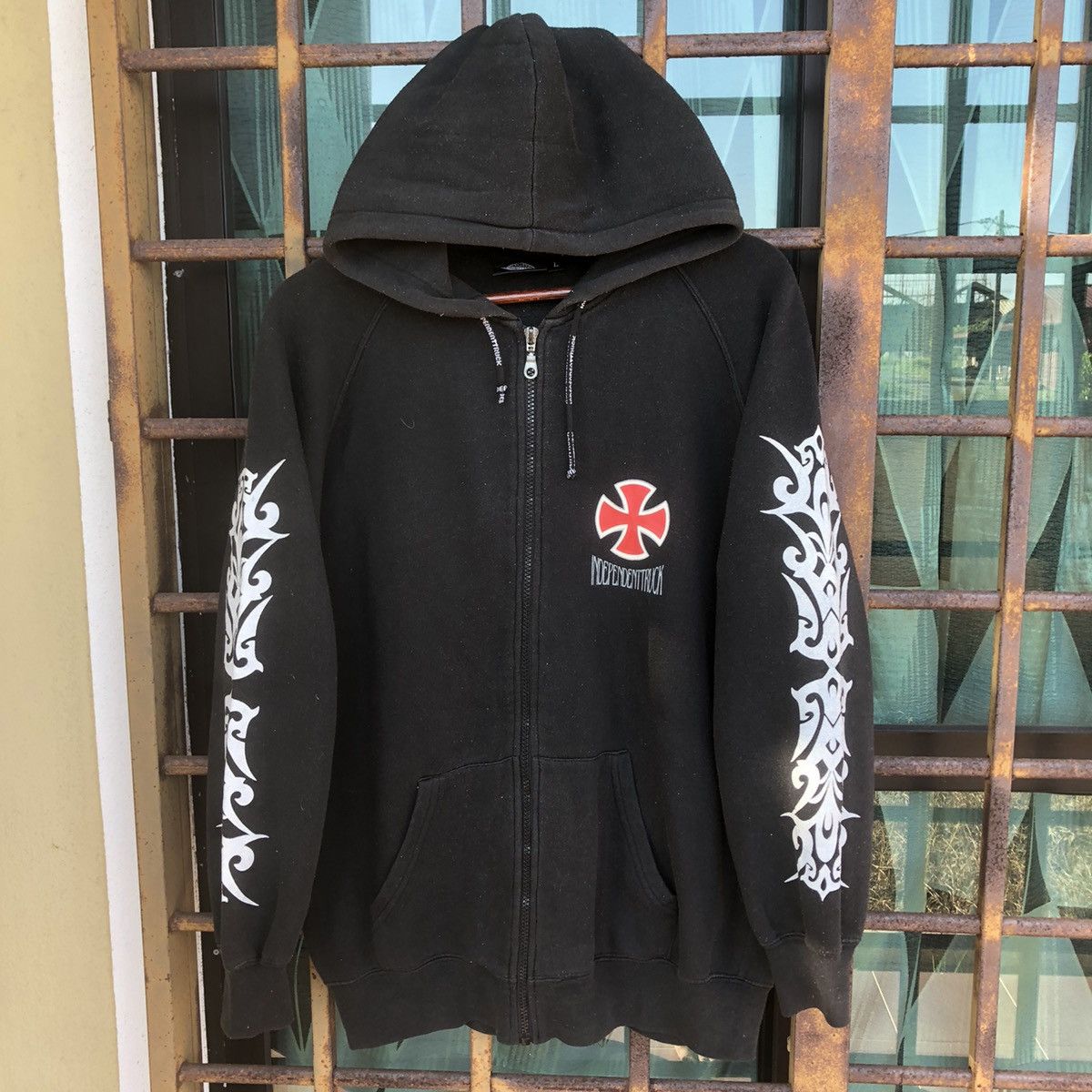 Independent Truck Co. Speciel Made Independent Trick Zipper Hodie Size US L / EU 52-54 / 3 - 1 Thumbnail