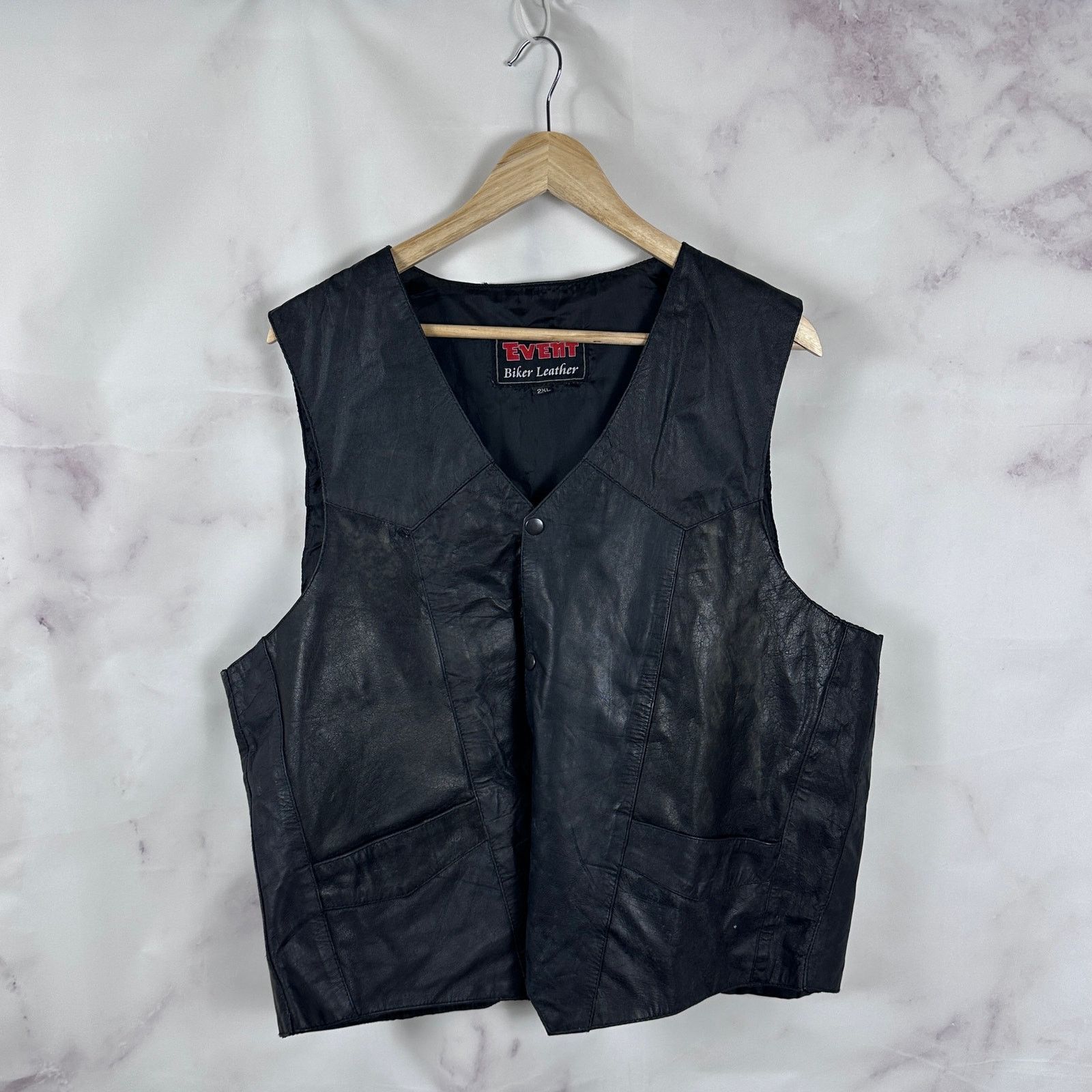 Vintage Vintage Black Leather Biker Vest Size US XXL / EU 58 / 5 - 1 Thumbnail