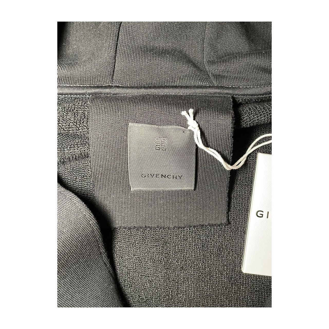 Givenchy NWT Givenchy World Tour Multi-Color Graphic Zip Hoodie Sz M Size US M / EU 48-50 / 2 - 5 Thumbnail
