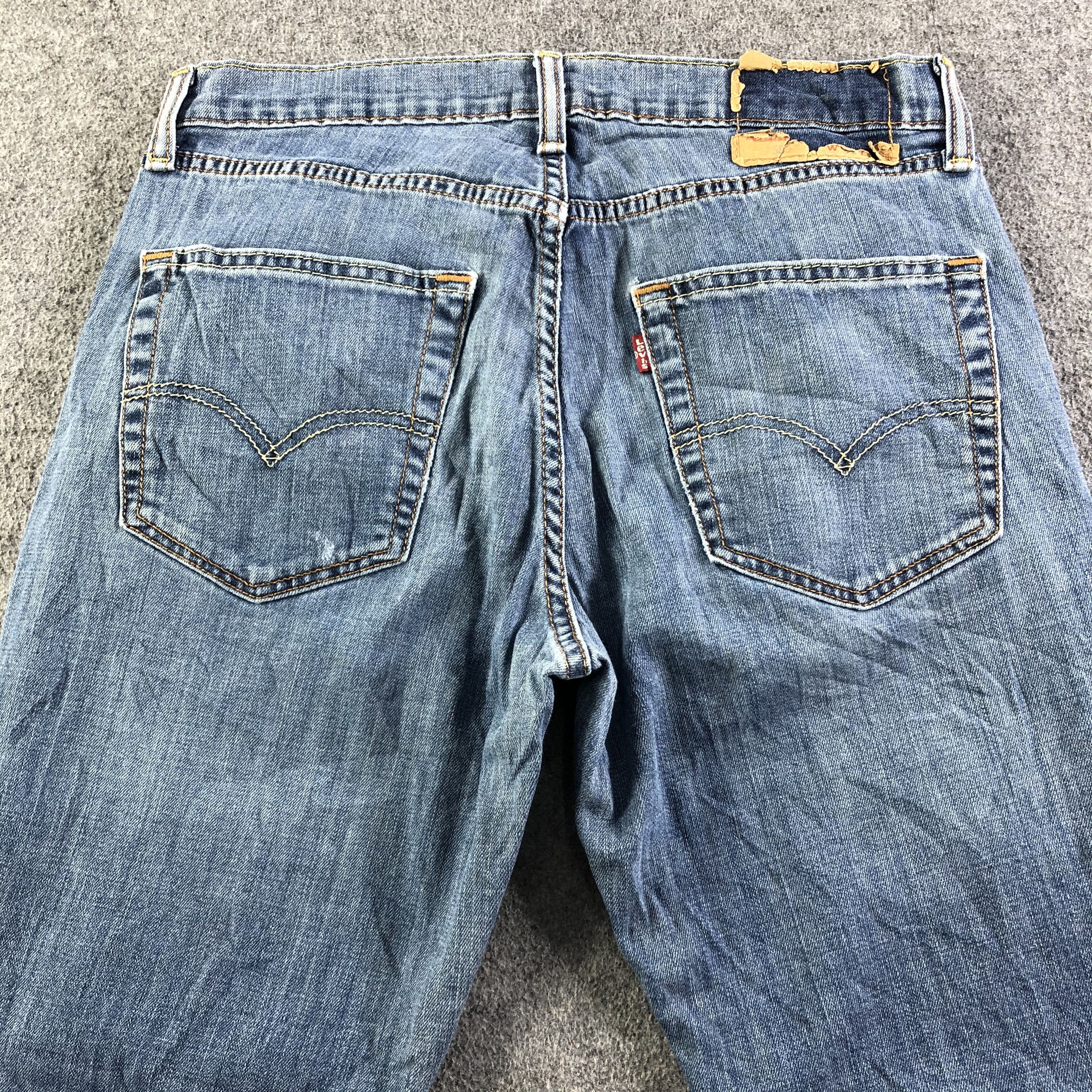 Levi's Vintage Blue Wash Levis 559 Jeans-J3344 Size US 31 - 4 Thumbnail