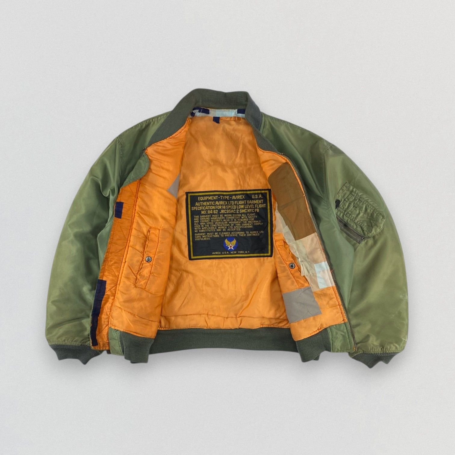 Avirex Vintage Avirex MA-1 Bomber Flight Pinup Girl Jacket K1233 Size US XL / EU 56 / 4 - 2 Thumbnail