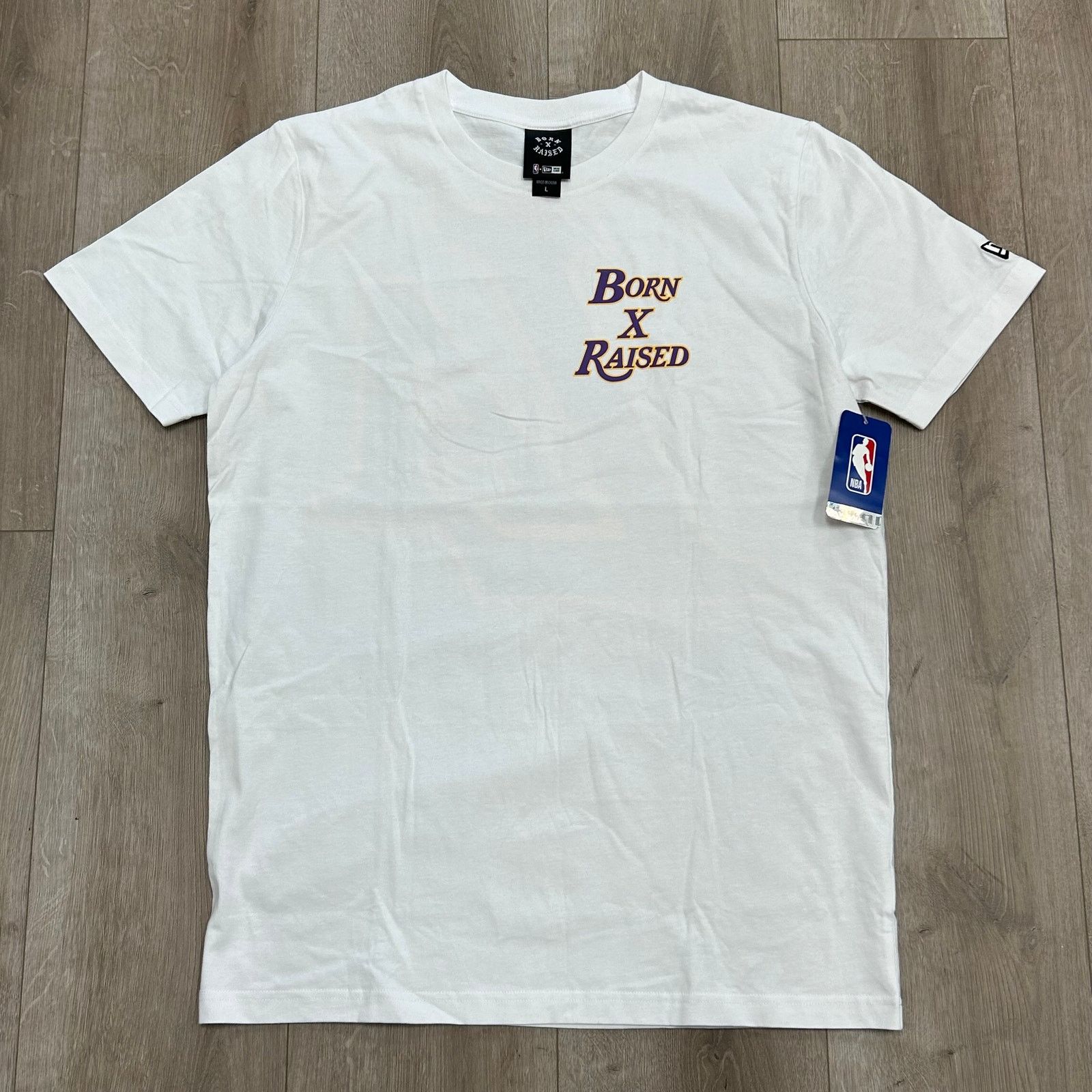 New Era New Era Born x Raised Los Angeles Lakers Tee T Shirt size L Size US L / EU 52-54 / 3 - 1 Thumbnail