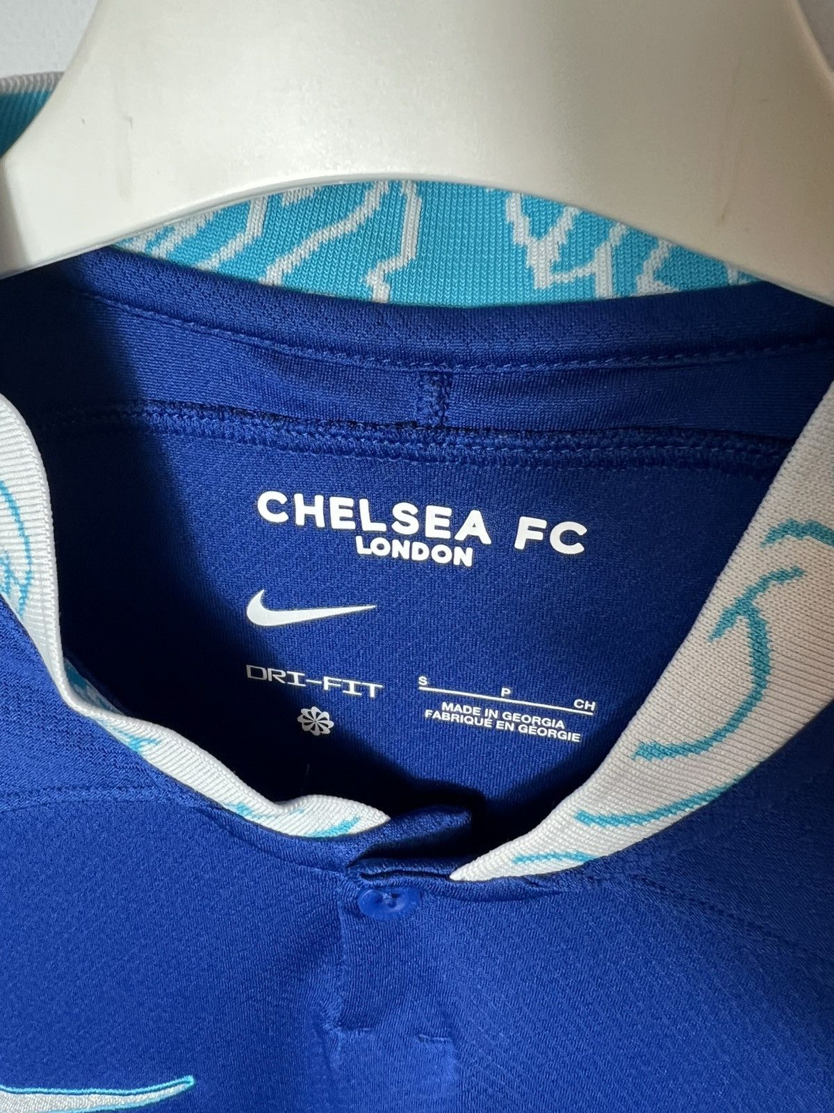 Nike Sportswear 22/23 Nike Chelsea FC Soccer Football Jersey Size US S / EU 44-46 / 1 - 6 Thumbnail