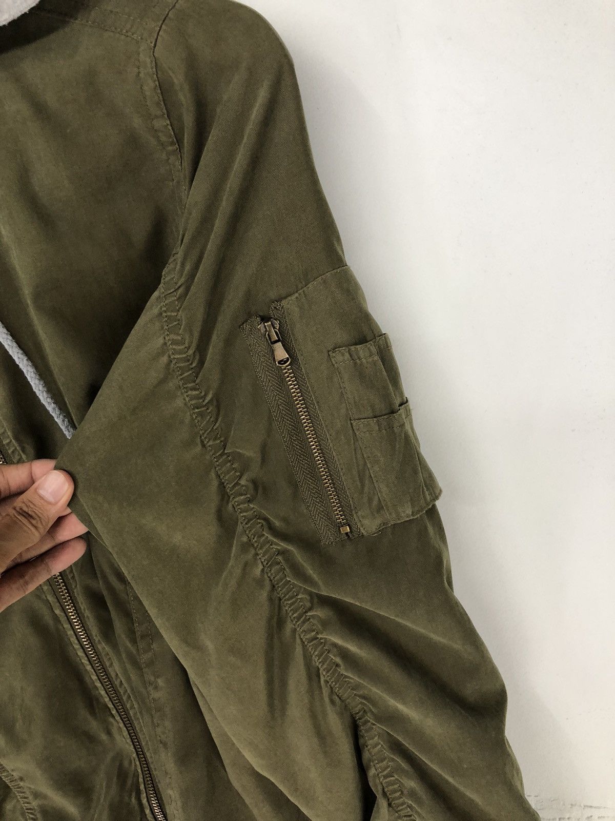 Japanese Brand × Vintage Private Pause Hooded Bomber Jacket Size US M / EU 48-50 / 2 - 8 Thumbnail