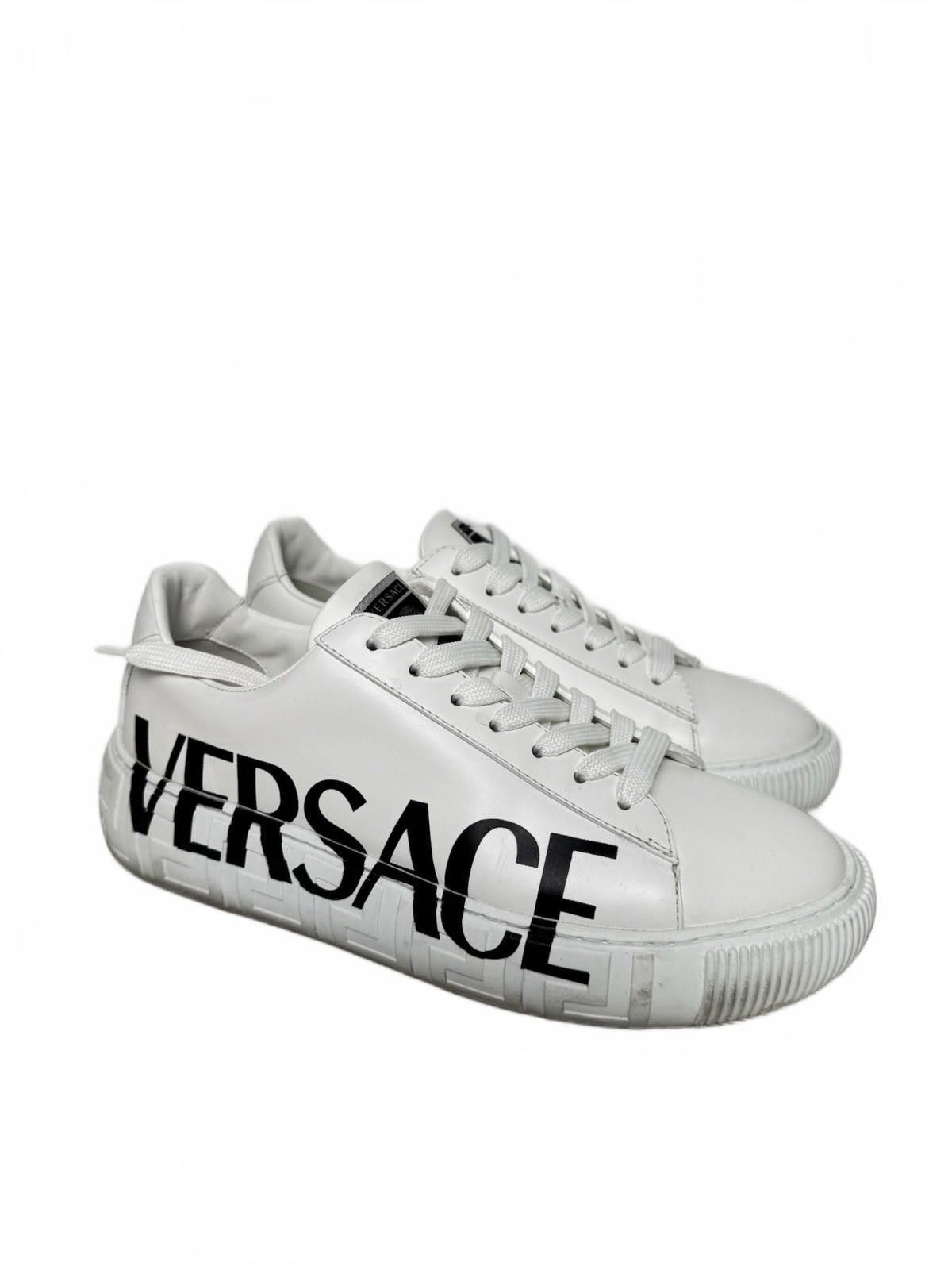 Versace Versace Logo Print Greca Sole Leather Sneakers SZ 39 Women's Size US 9 / IT 39 - 1 Thumbnail