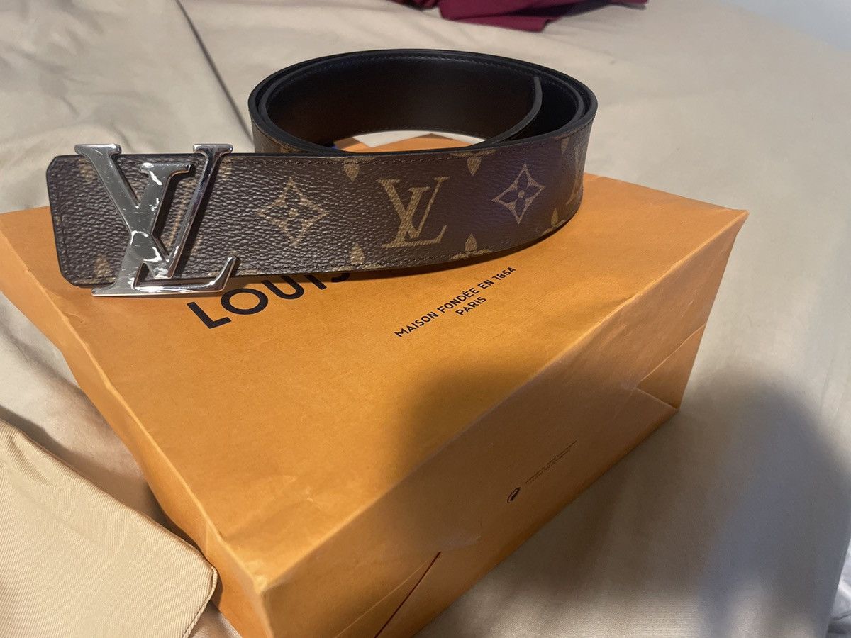 louis vuitton hologram belt