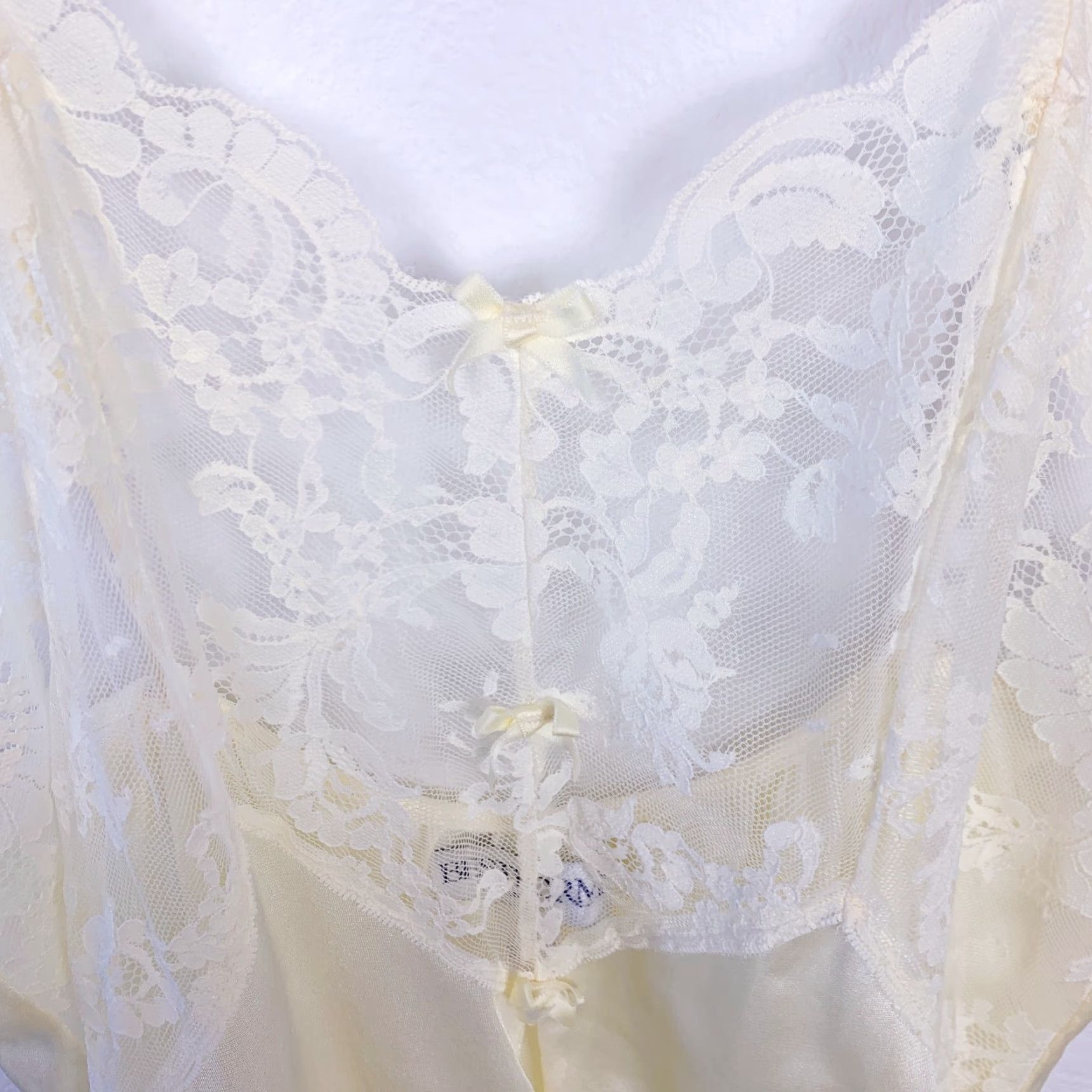 Vintage VINTAGE Bestform Lingerie One Piece Lace Yellow Nightie Shirt Tank Top Small S Nylon 1990s Womens Size S / US 4 / IT 40 - 5 Thumbnail