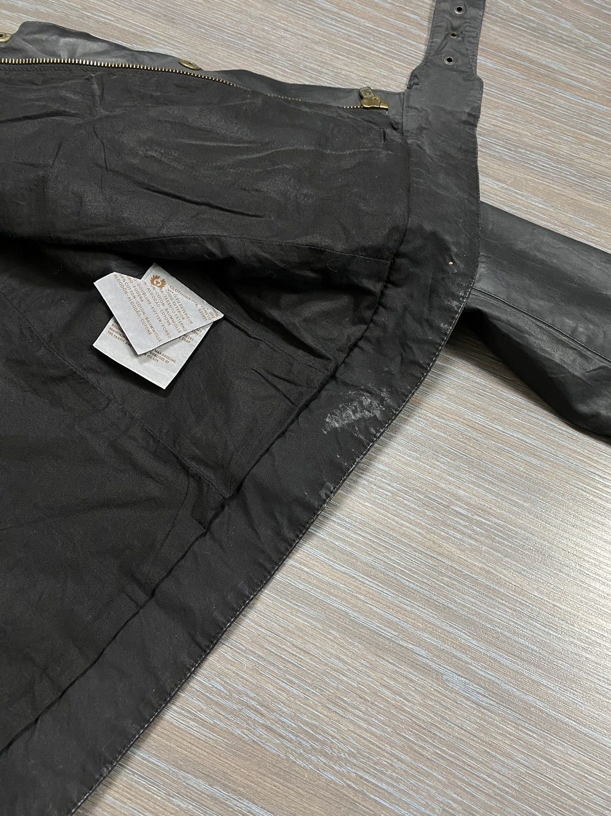 Belstaff Belstaff Gold Rubberized Y2K Belt Biker Jacket Size M / US 6-8 / IT 42-44 - 16 Thumbnail