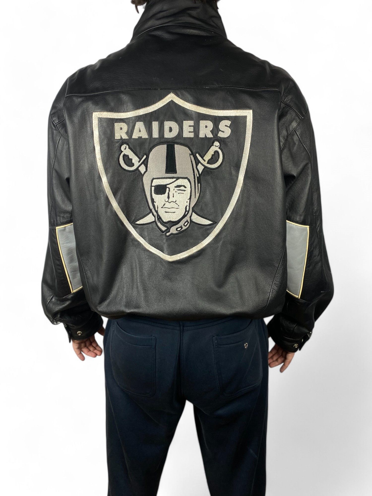 Jeff Hamilton × NFL × Reebok leather jacket reebok Jeff Hamilton vintage oakland raiders Size US L / EU 52-54 / 3 - 2 Thumbnail
