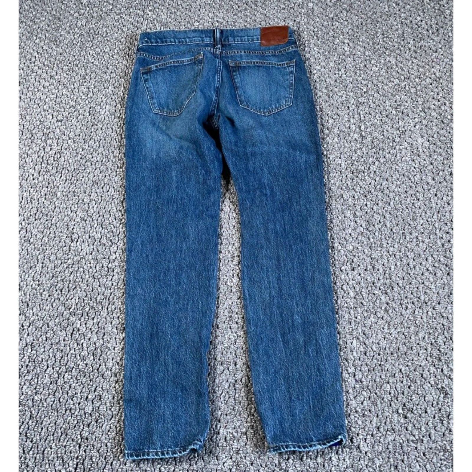 Abercrombie & Fitch VINTAGE Abercrombie & Fitch Jeans Slim 30 x 28 Blue Denim Striped 90s Hipster Mens Jeans (5-Pocket) Short Version: 30 in Inseam 28 in Size US 30 / EU 46 - 2 Thumbnail