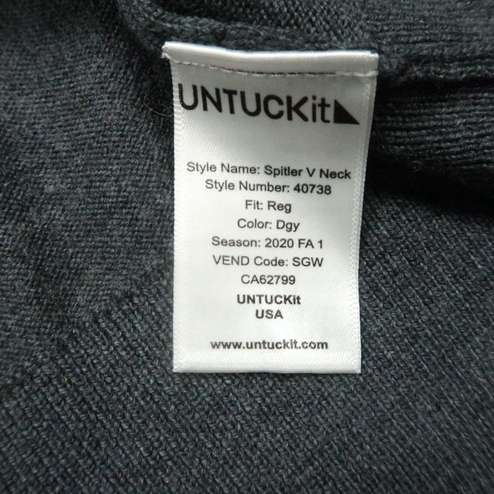 UNTUCKit UNTUCKit Sweater Mens XL Gray Merino Wool Pullover Spitler V Neck Size US XL / EU 56 / 4 - 4 Thumbnail