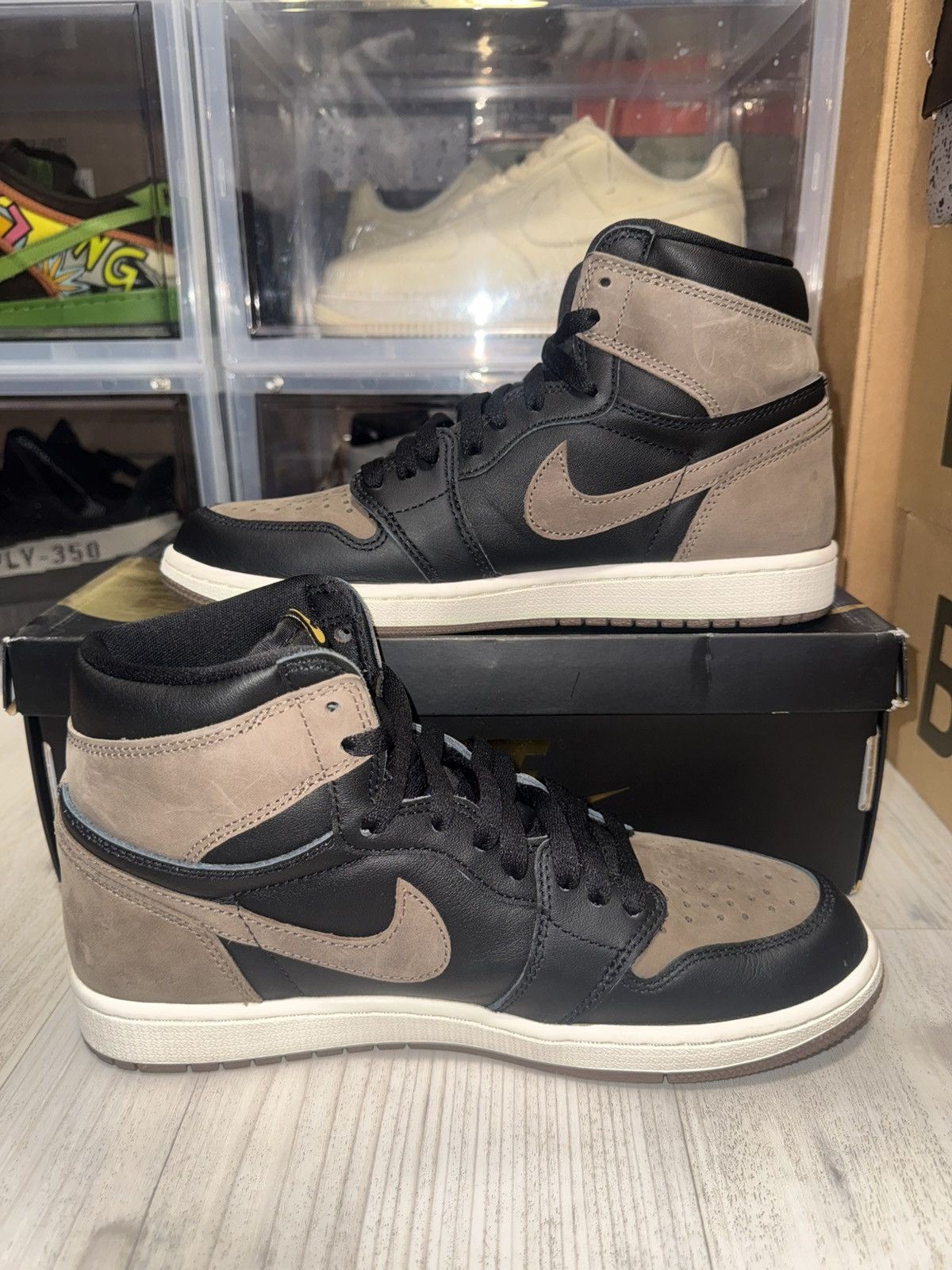 Jordan Brand Air Jordan 1 Retro High OG Palomino Size US 8.5 / EU 41-42 - 3 Thumbnail