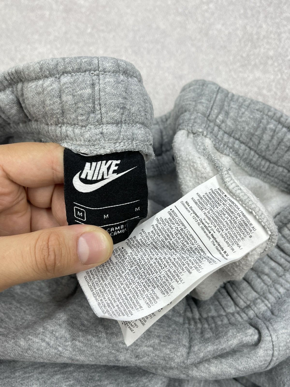 Nike Mens Nike Basic Grey Sweatpants Little Swoosh Logo White Y2K Size US 32 / EU 48 - 7 Thumbnail