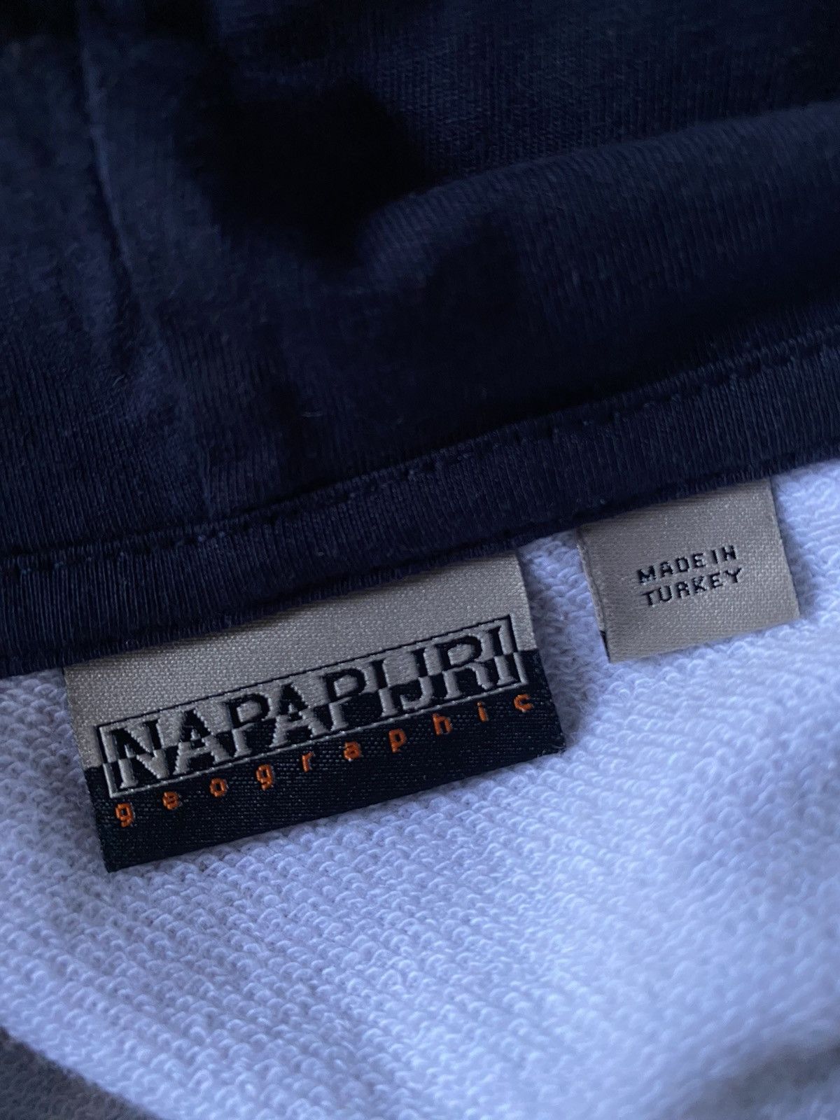 Napapijri × Vintage Napapijiri Hoodie Pull Over Big Logo Streetwear Size US S / EU 44-46 / 1 - 8 Thumbnail