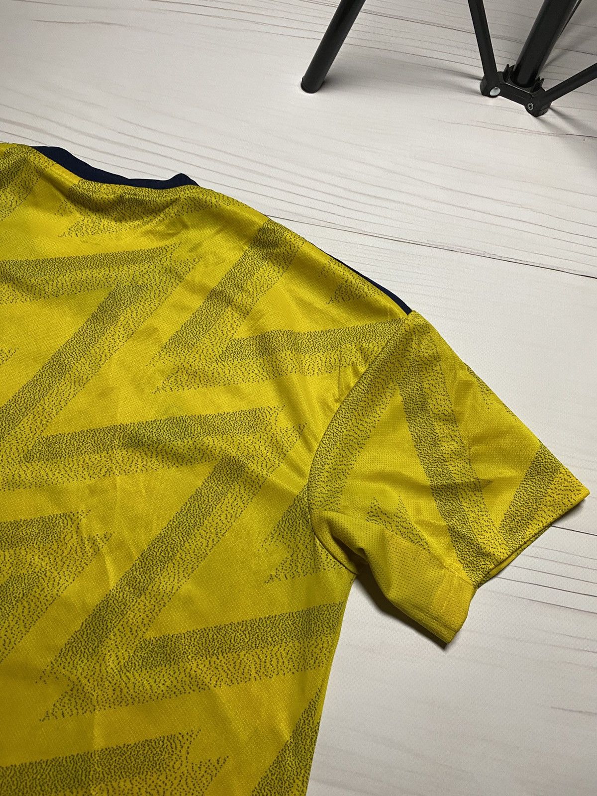 Adidas Adidas Arsenal 2019/20 away soccer football worn jersey Size US S / EU 44-46 / 1 - 22 Thumbnail