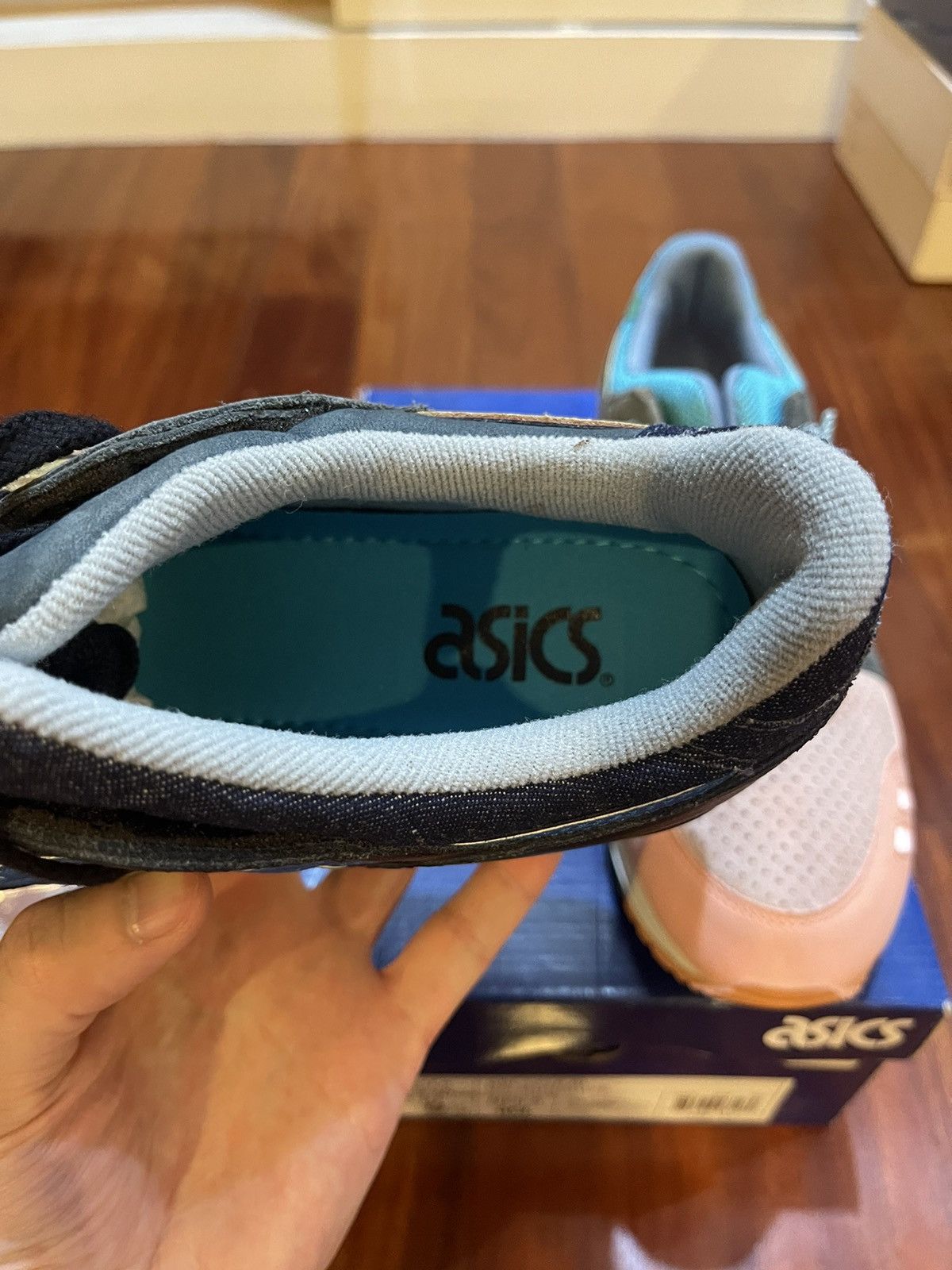 Asics × Kith × Ronnie Fieg New!!! Ronnie Fieg (Kith Founder)x ASICS Gel Lyte 3 Size US 9.5 / EU 42-43 - 9 Thumbnail