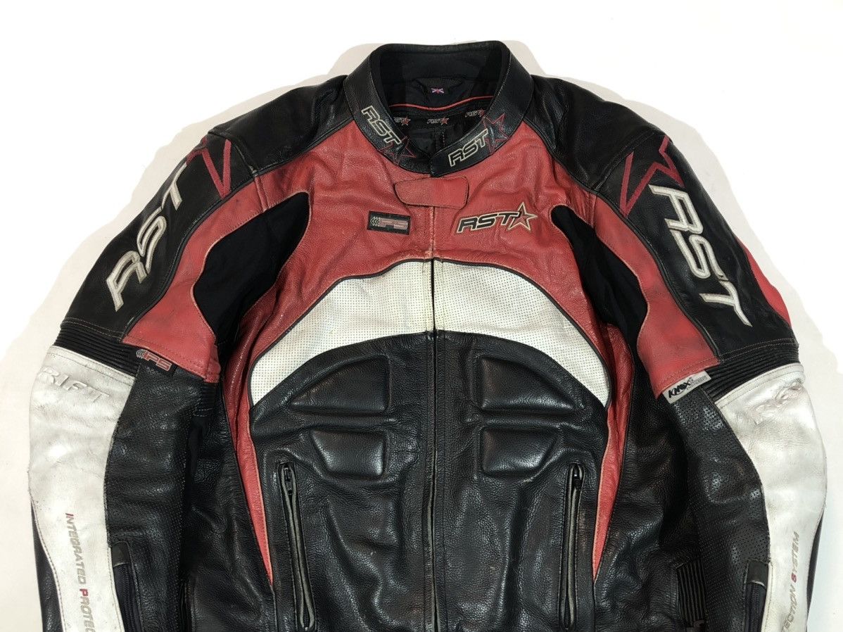 Dainese × Ferrari × Yamaha RST Motorcycle Leather Jacket Racing Size US L / EU 52-54 / 3 - 8 Thumbnail