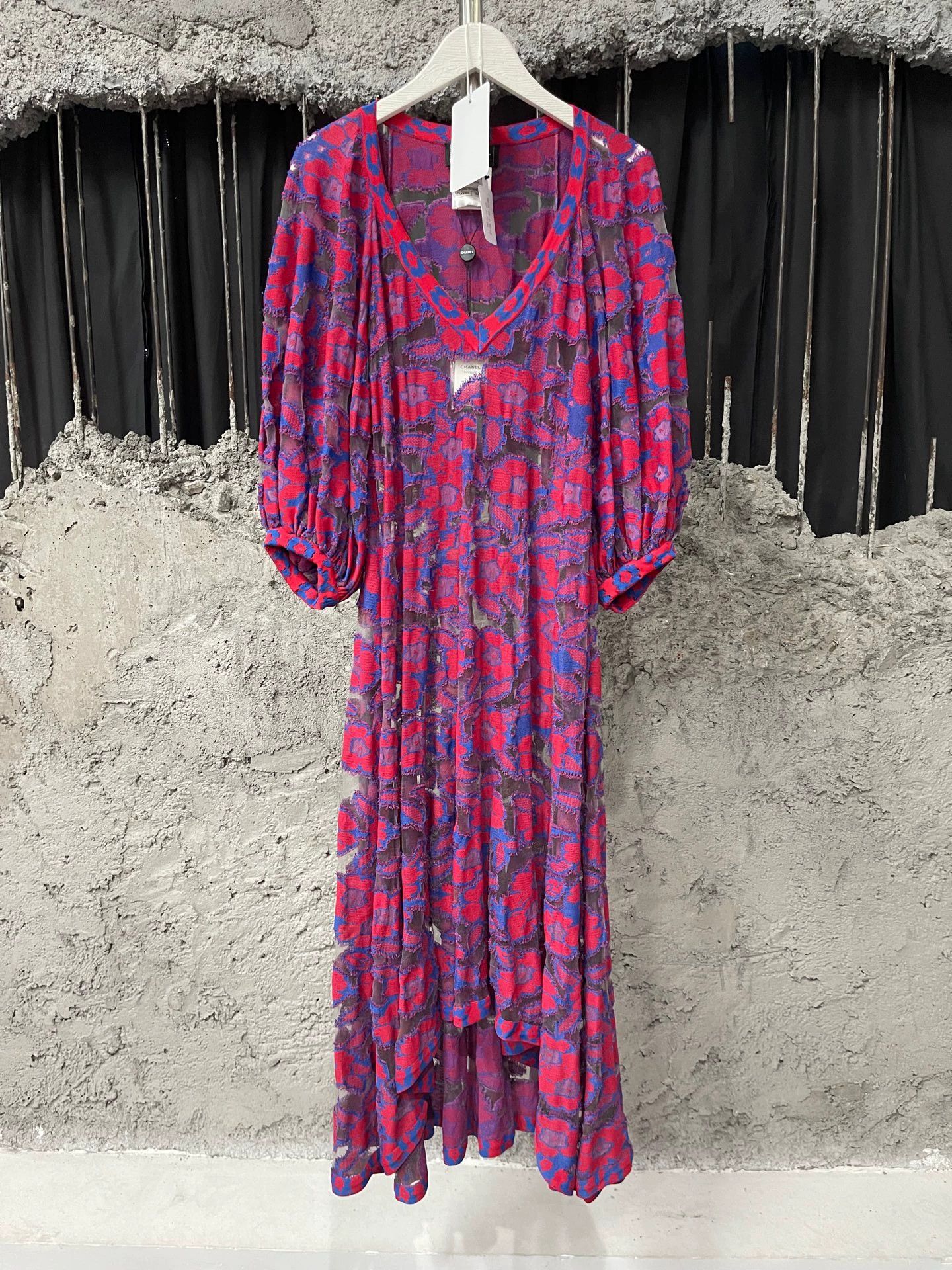 Chanel Chanel Women's Unworn 34 Dress Size XS / US 0-2 / IT 36-38 - 1 Thumbnail