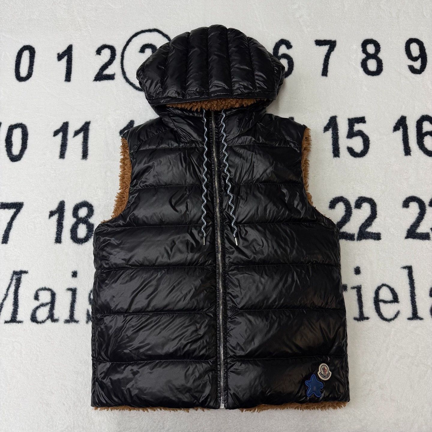 Moncler Moncler Fleece Black Tank Top l Men Size US L / EU 52-54 / 3 - 1 Thumbnail