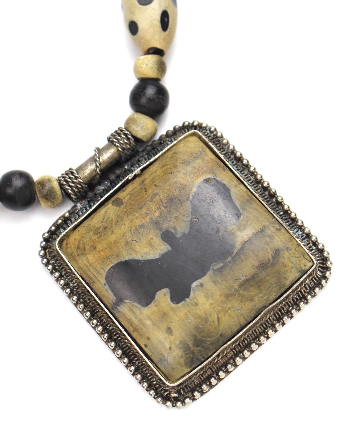 If Six Was Nine 1990S JAPANESE MADE SHADOWWING BUTTERFLY MEDALLION NECKLACE Size ONE SIZE - 3 Thumbnail