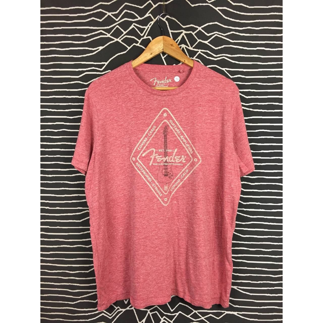 Fender Fender Fine Electric Instrument Graphic Tee Size L Size US L / EU 52-54 / 3 - 1 Thumbnail