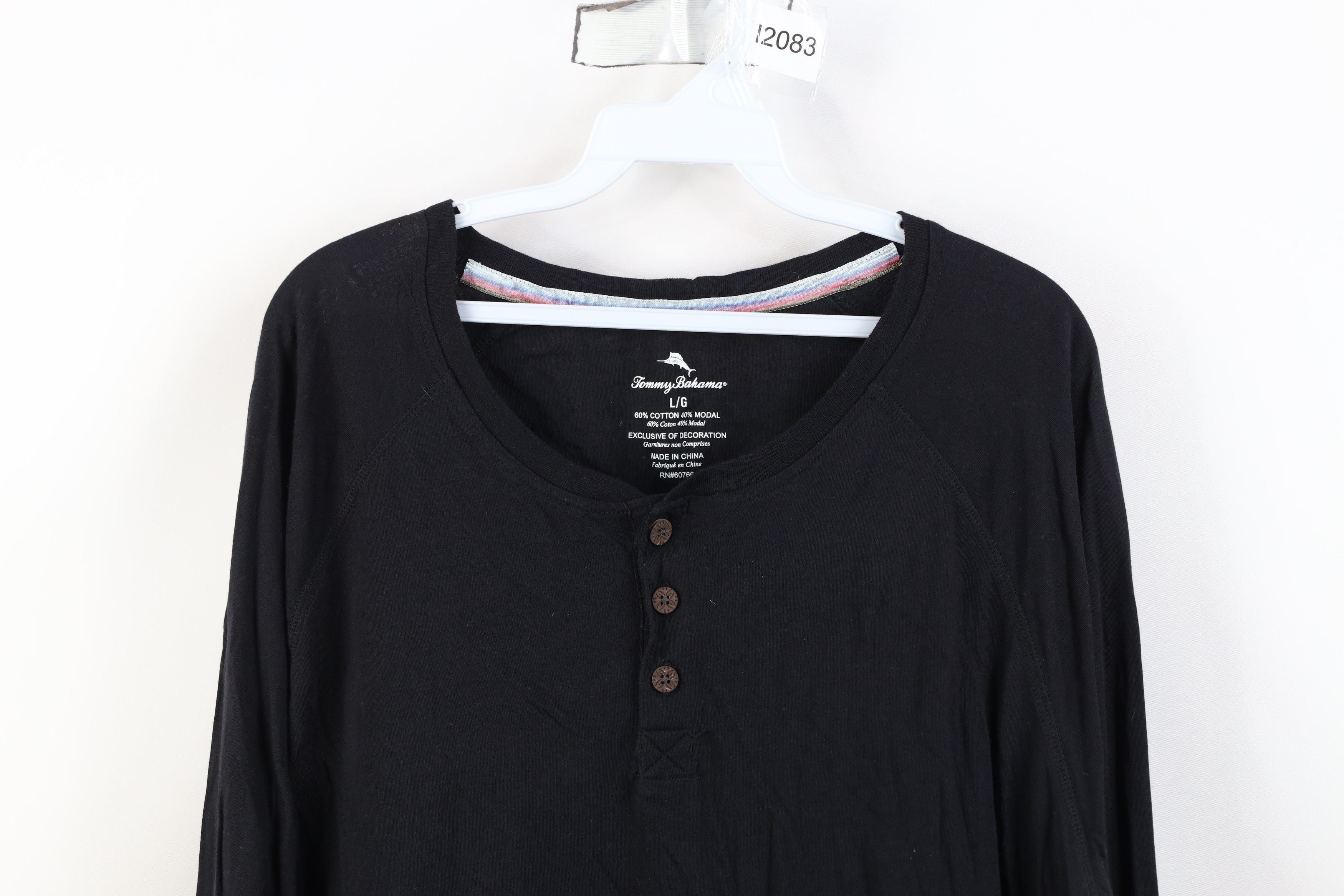 Tommy Bahama Tommy Bahama Cotton Blend Long Sleeve Henley T-Shirt Black Size US L / EU 52-54 / 3 - 2 Thumbnail