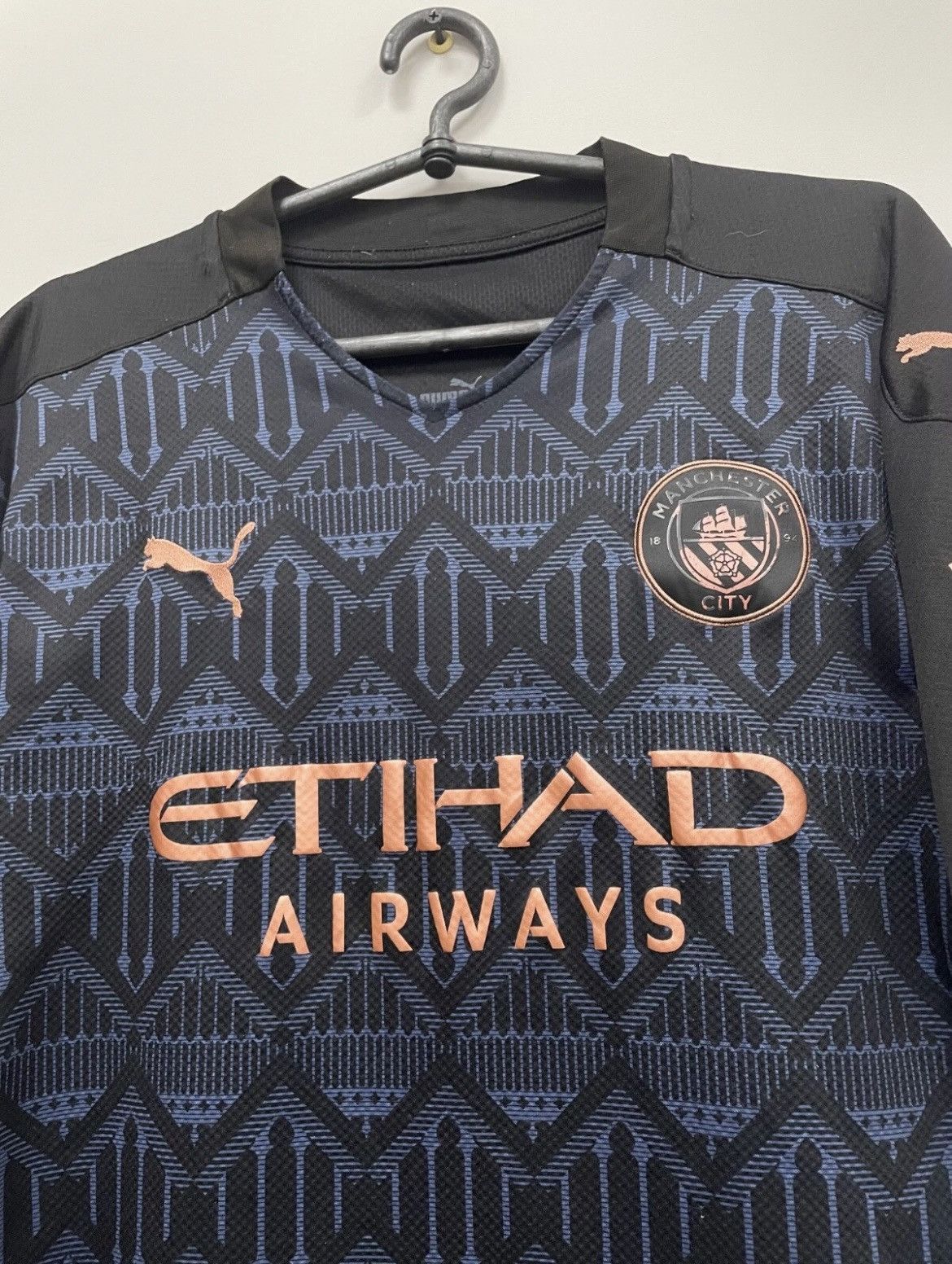 Puma Manchester City 2020/2021 Away Football Shirt Jersey Puma Size US XL / EU 56 / 4 - 3 Thumbnail