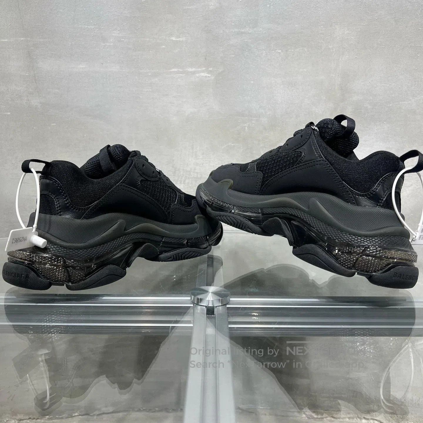 Balenciaga Balenciaga Black vintage dad shoes with a worn-out look Size US 6.5 / IT 36.5 - 5 Thumbnail