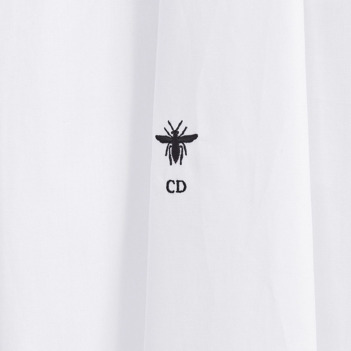 o1bcso1str0225 Blouse in White