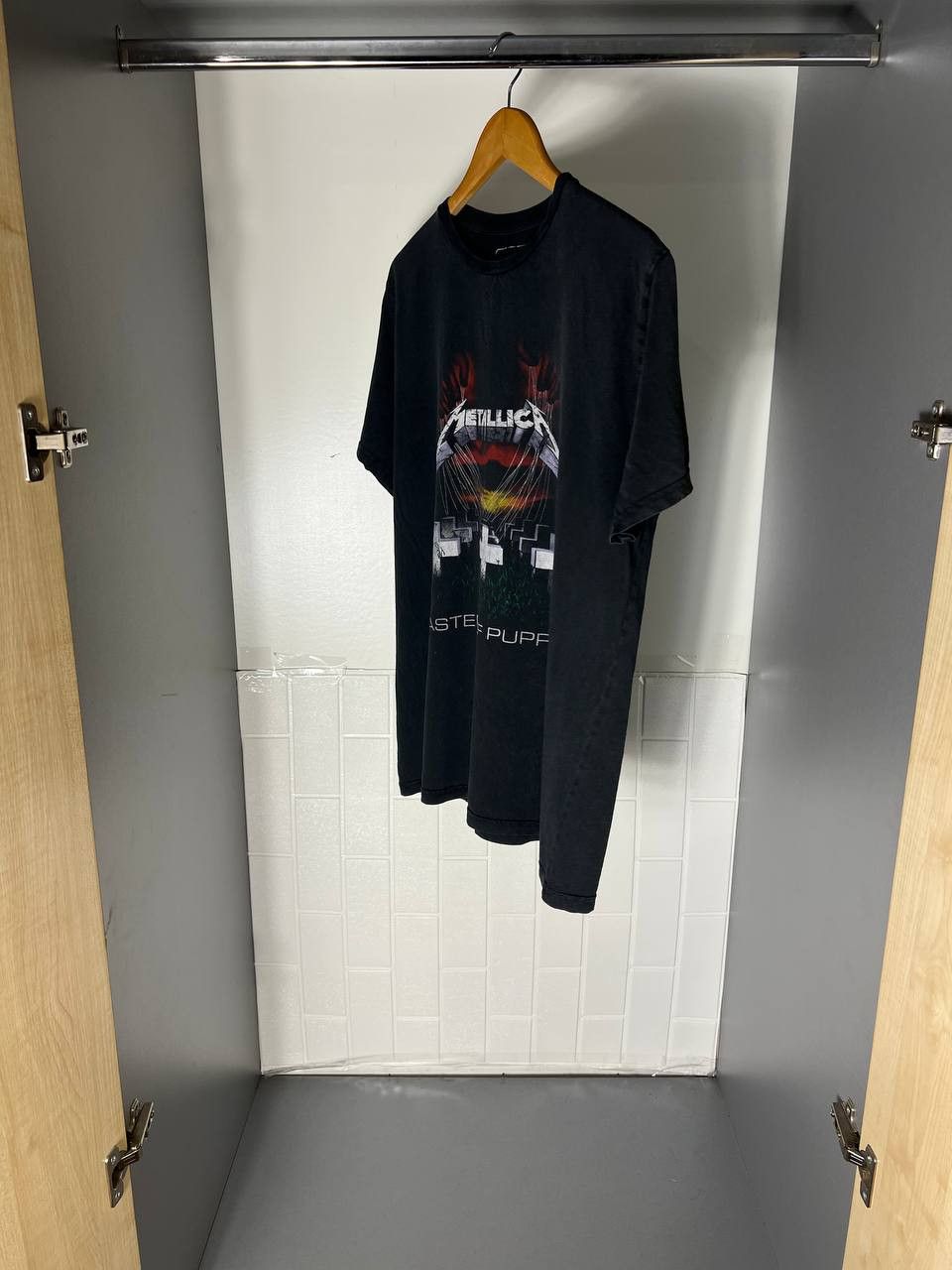 Band Tees VINTAGE METALLICA WORLD TOUR ROCK T-SHIRT METAL Y2K 90s Size US L / EU 52-54 / 3 - 5 Thumbnail