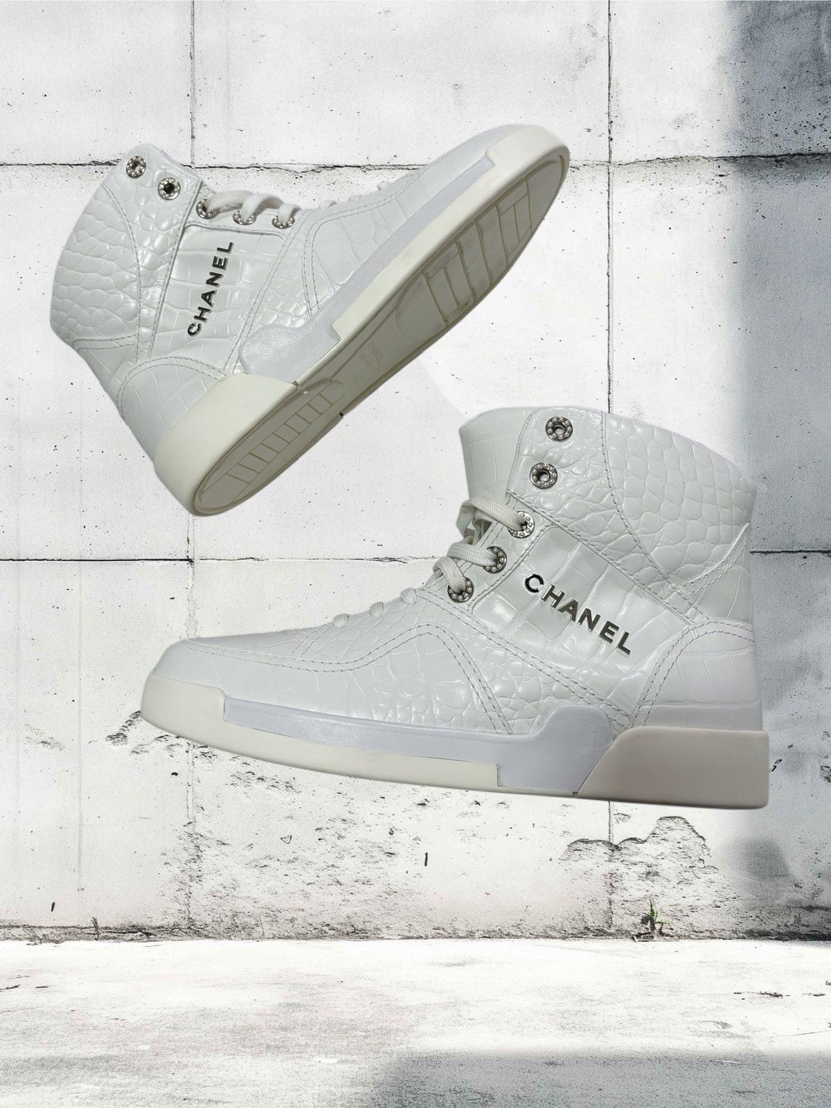 Chanel Chanel Crocodile Calfskin Hightop Sneaker Size US 8.5 / EU 41-42 - 5 Thumbnail