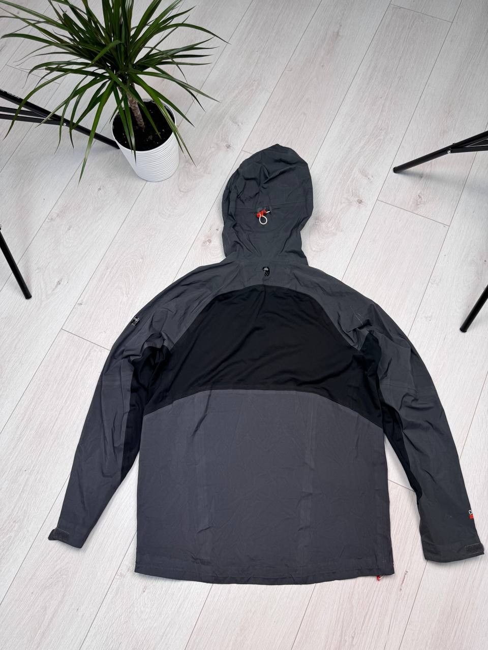 Mountain Hardwear MOUNTAIN HARDWEAR OUTDOOR MEN’S JACKET Size US M / EU 48-50 / 2 - 18 Thumbnail