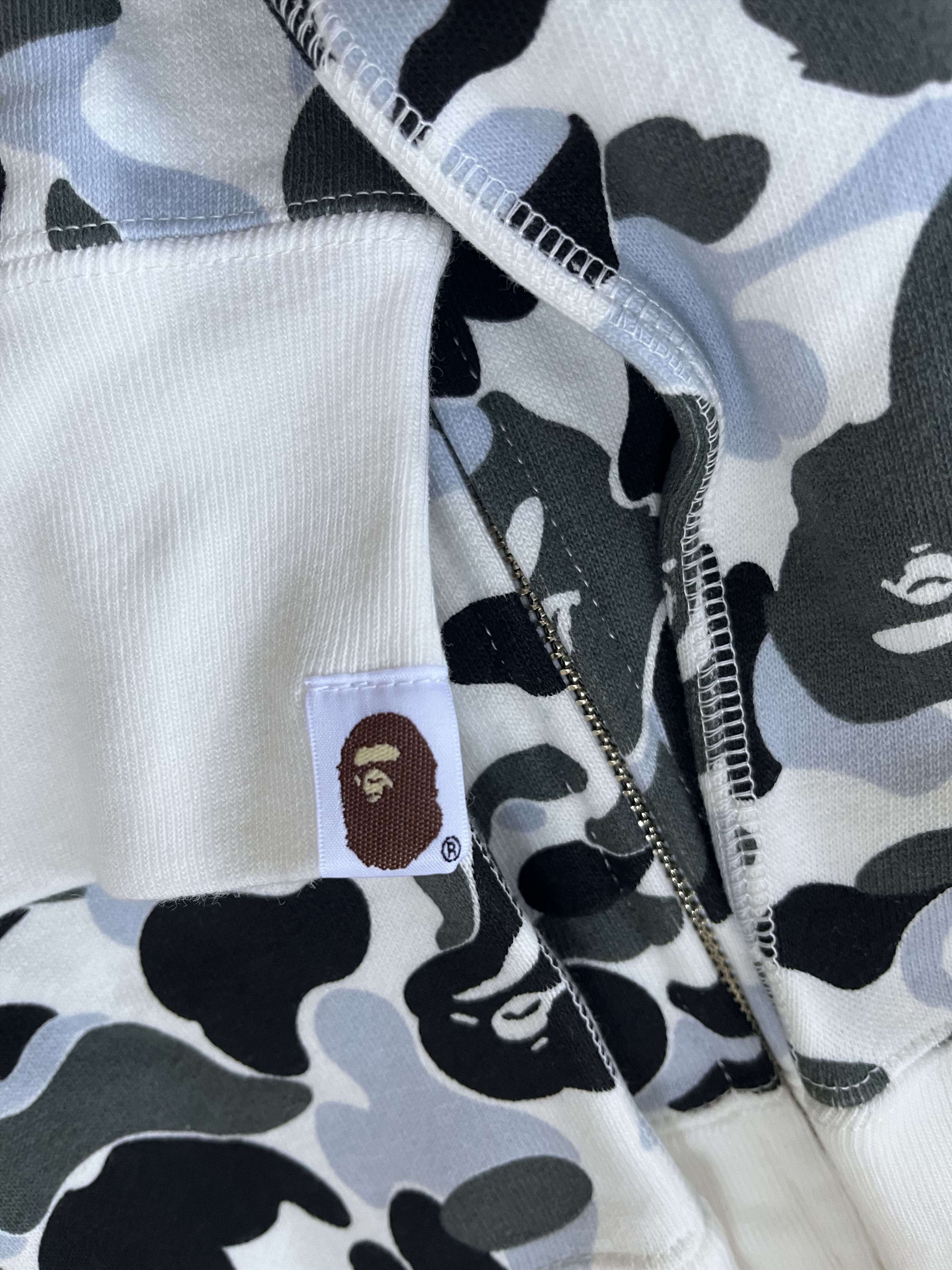 Bape BAPE KYOTO STORE EXCLUSIVE SHARK SEPARATE FULL ZIP HOODIE Size US L / EU 52-54 / 3 - 7 Thumbnail