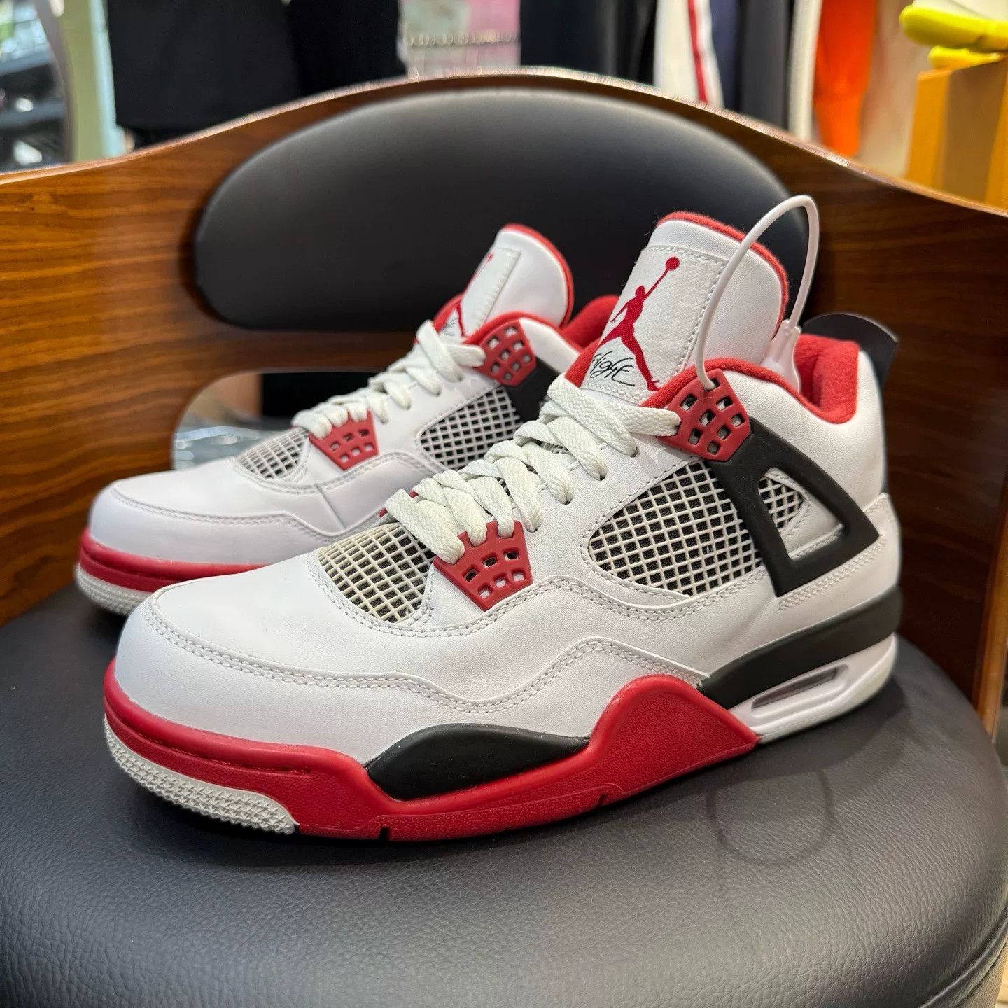 Nike Nike AJ4 Red Lowtop Sneakers 41 Men Size US 8.5 / EU 41-42 - 1 Thumbnail