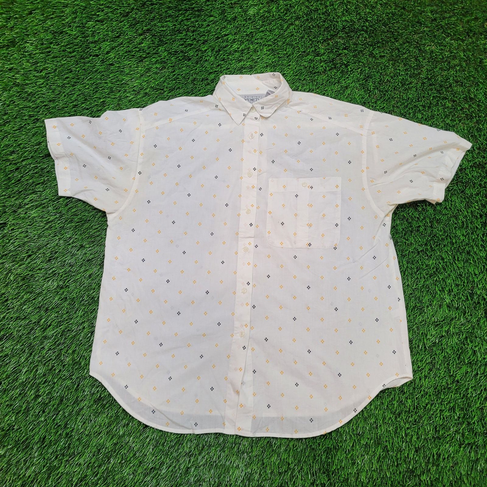 Vintage VTG 90s Venezia Geometric Print Baggy Button Shirt Womens XS Size S / US 4 / IT 40 - 1 Thumbnail