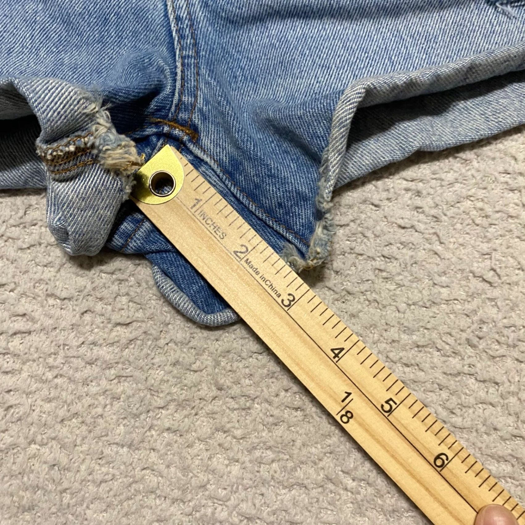 Madewell Madewell Jeans Shorts Blue Denim High Rise Cut-Off 3" Inseam 27 Womens Regular 29 Waist Pocket 5-Pocket Distress Stretch Vintage No Size 27" / US 4 / IT 40 - 3 Thumbnail
