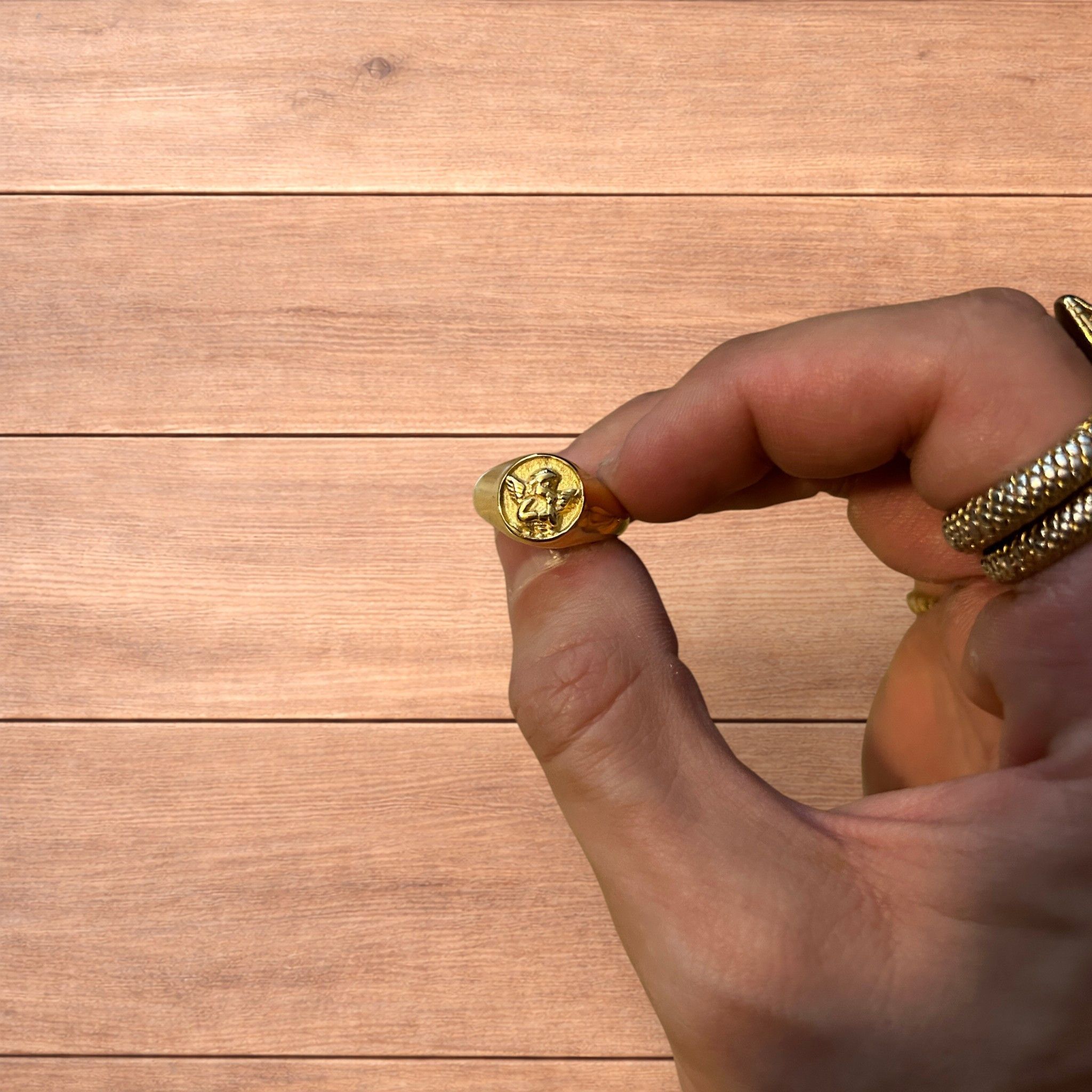 Japanese Brand Lovely vintage style stainless angel signet ring in gold. Size ONE SIZE - 3 Thumbnail