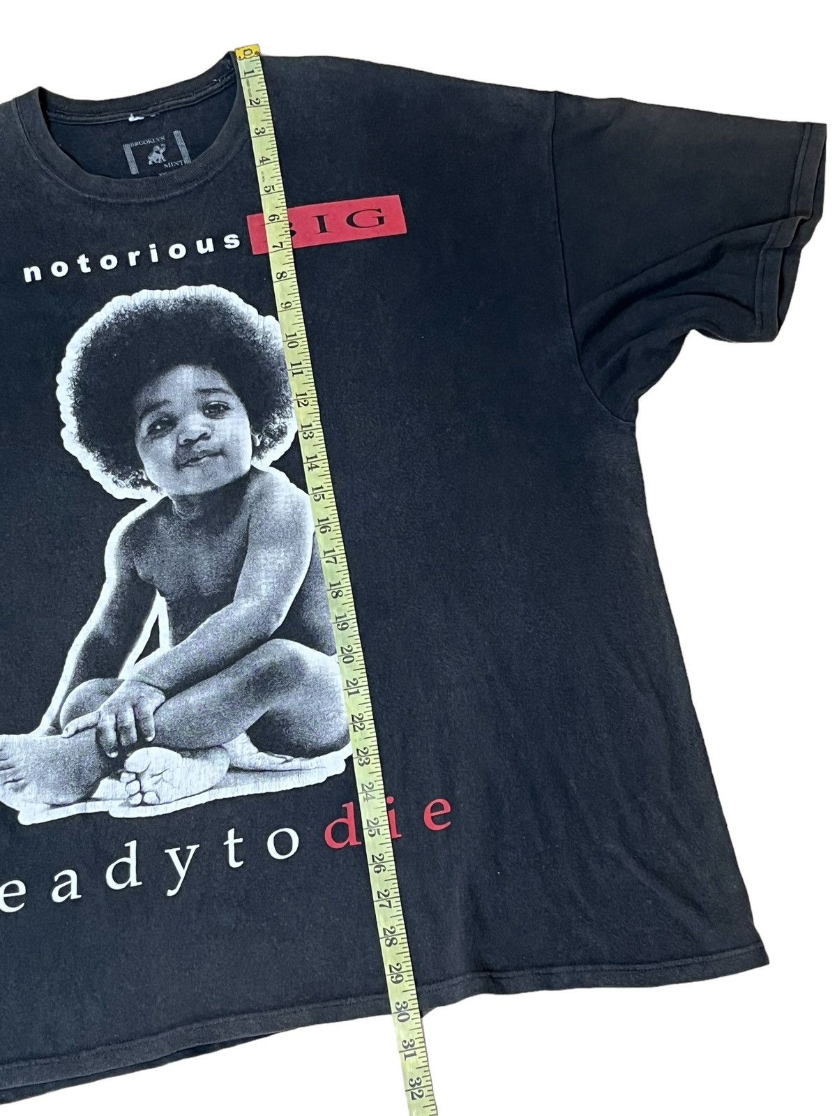 Rap Tees THE NOTORIOUS BIG “READY TO DIE” SUNFADED TEE SHIRT Size US XXL / EU 58 / 5 - 8 Thumbnail